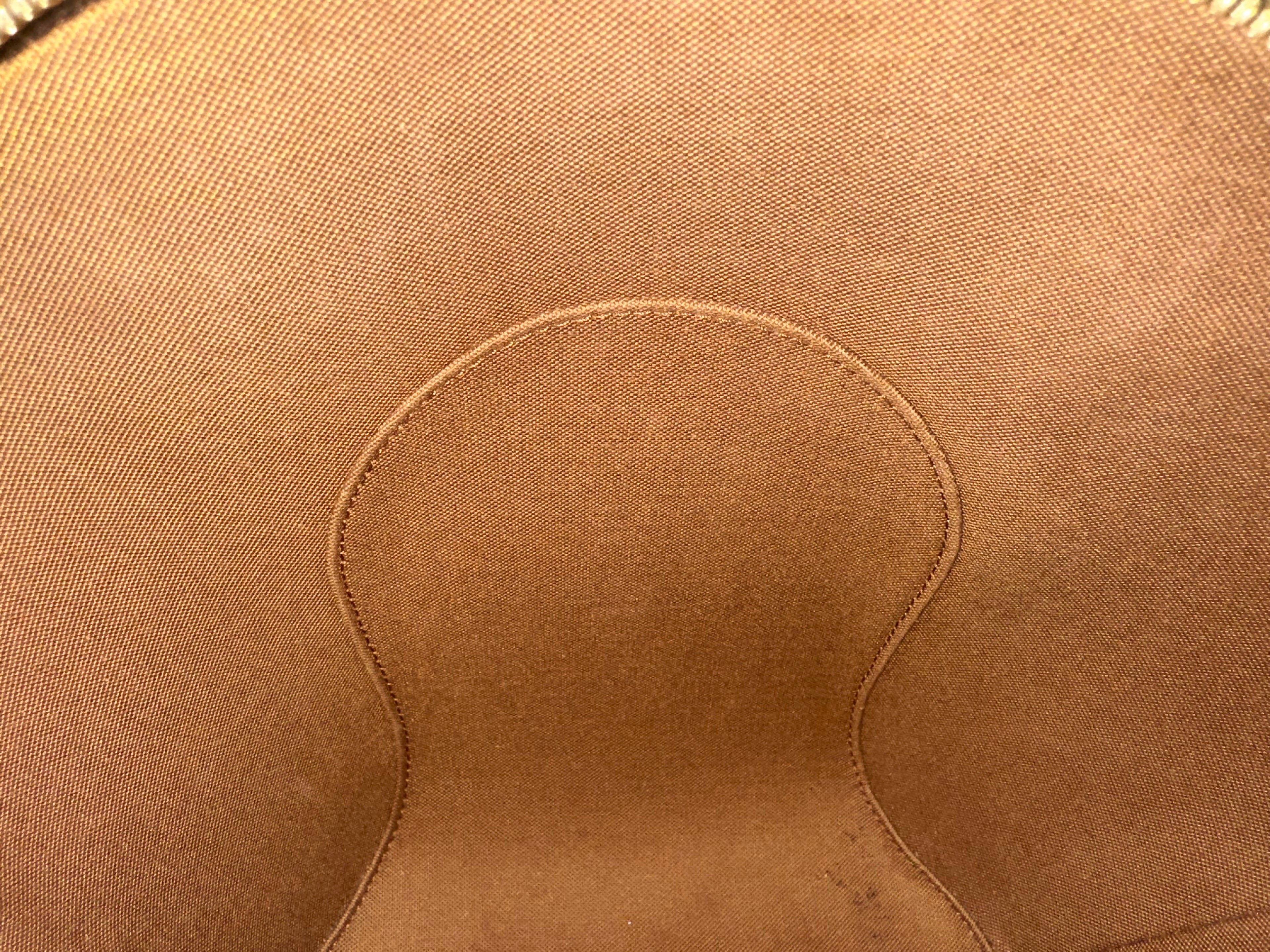 Louis Vuitton Ellipse PM