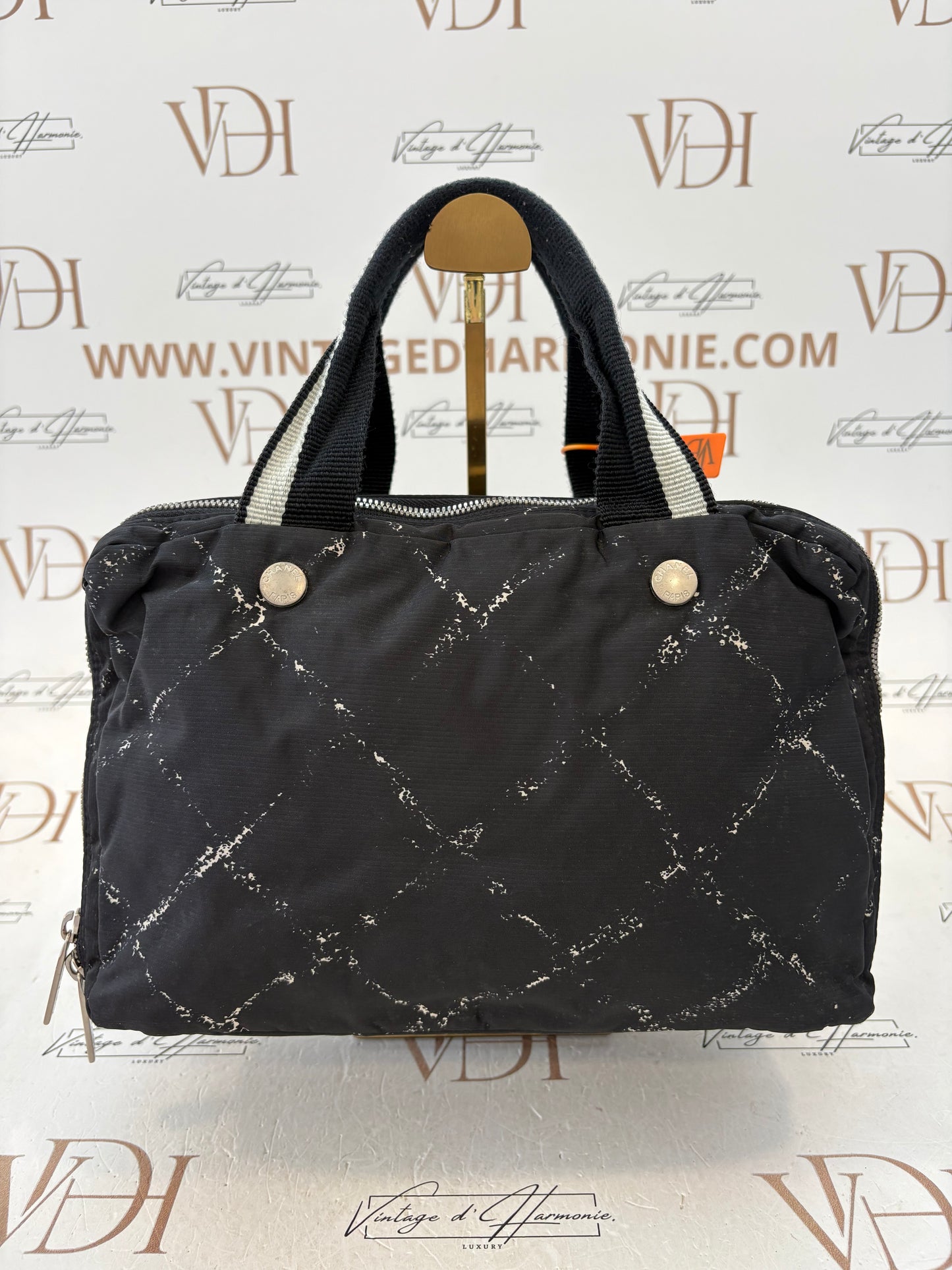 018334 - Chanel Jacquard Travel Line