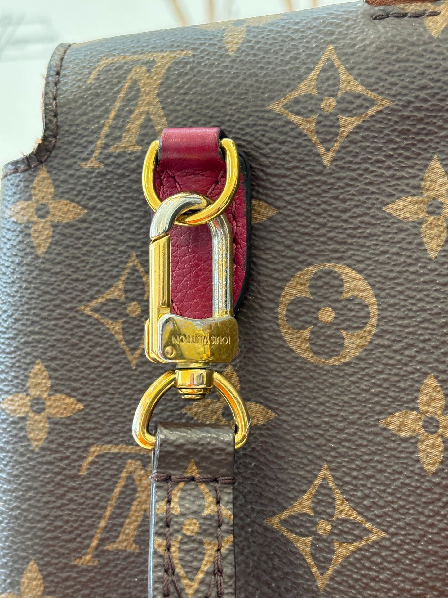 384255 - Louis Vuitton Marignan