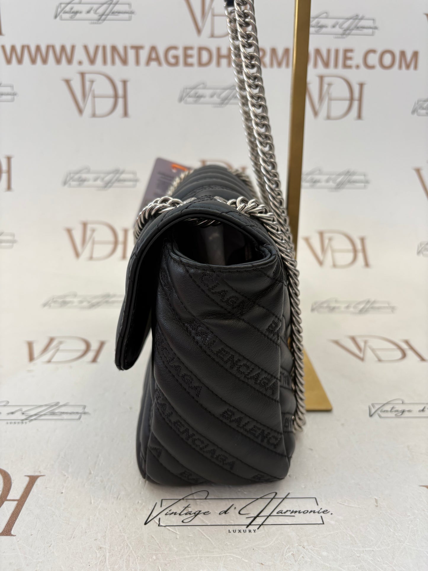 018562 - Balenciaga Black BB Round Chain