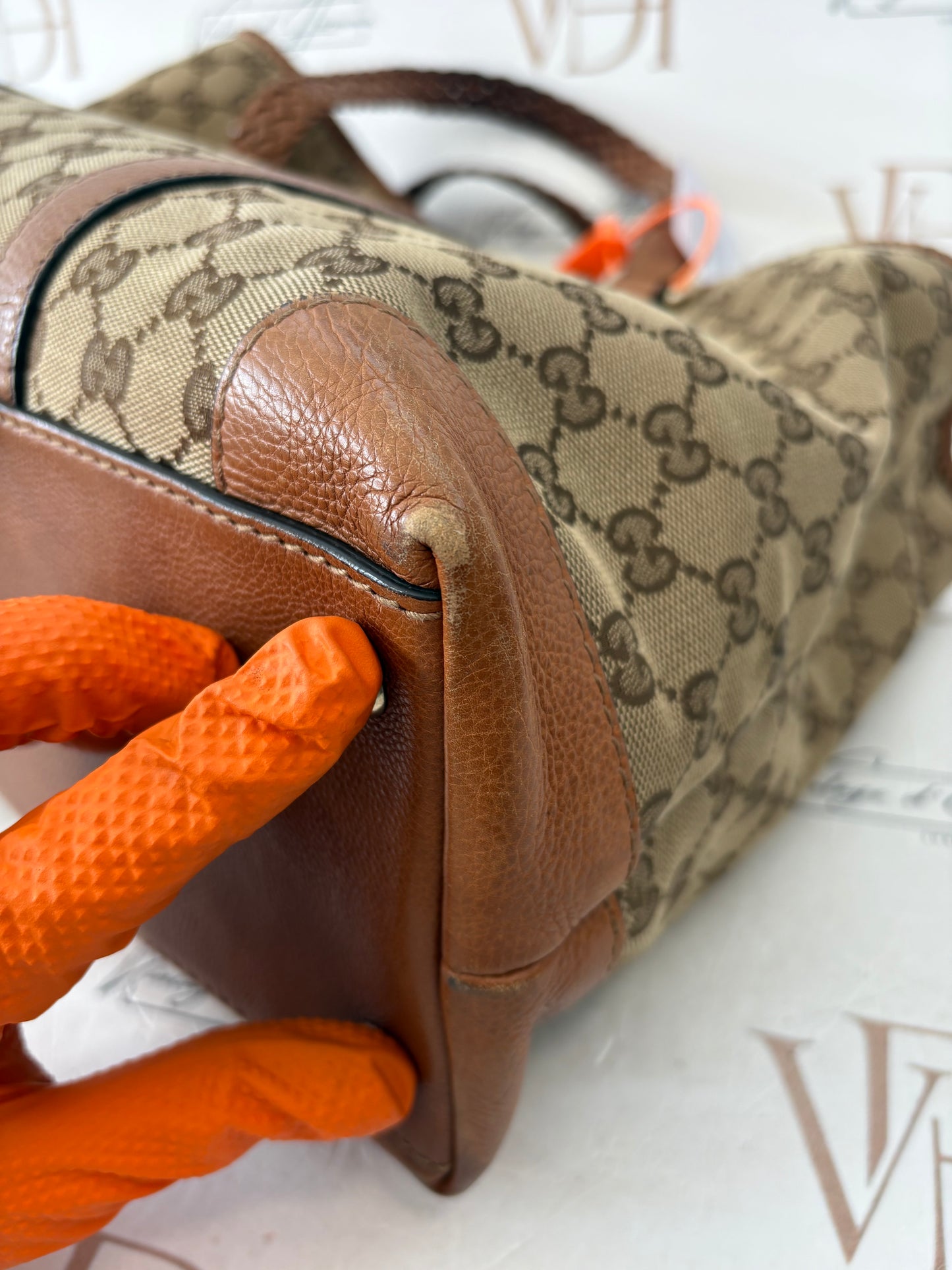 383429 - Gucci Brown