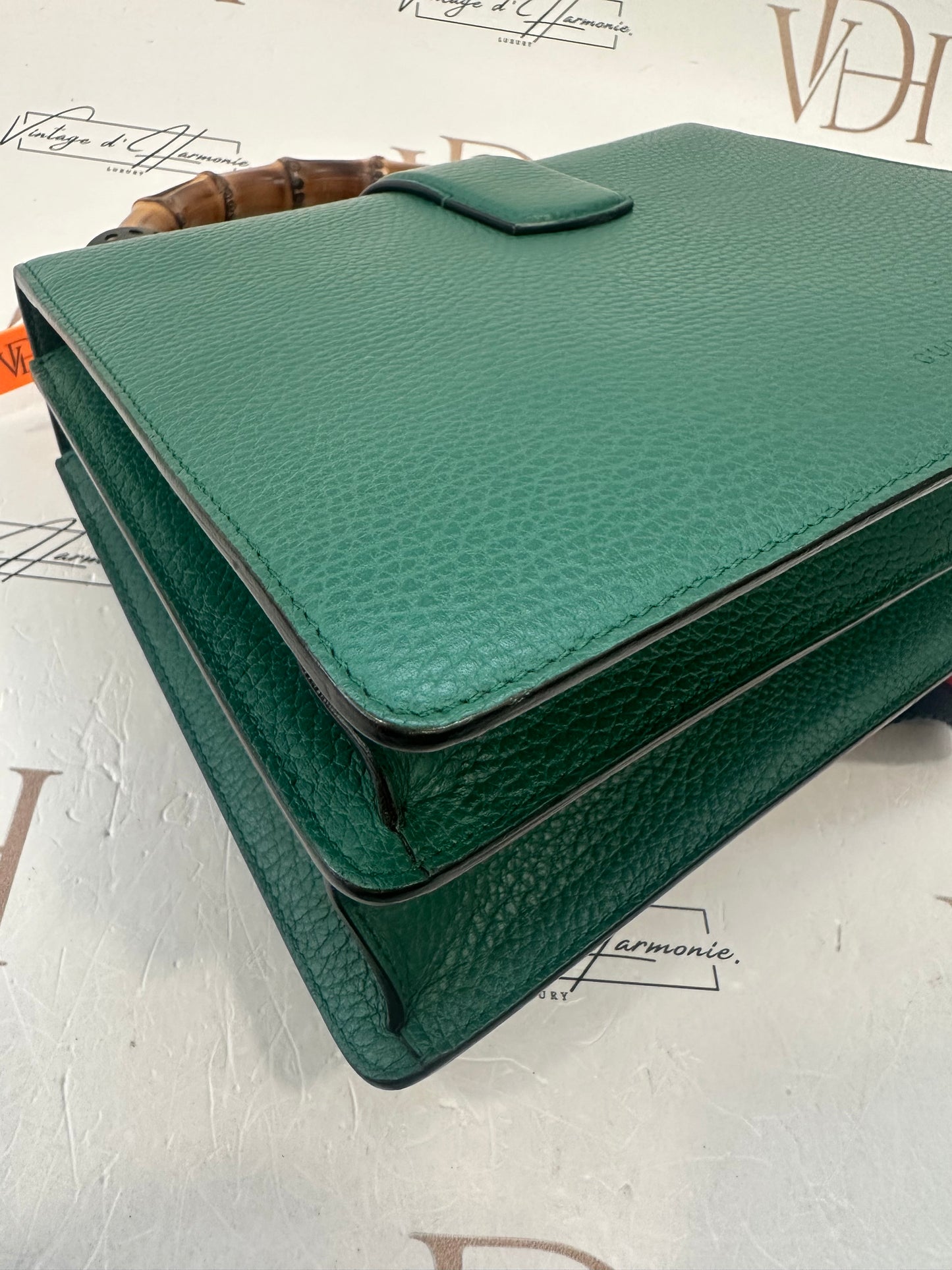 382987 - Gucci Dionysus
