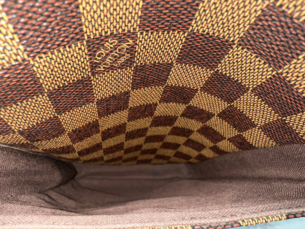 Louis Vuitton Damier Broadway