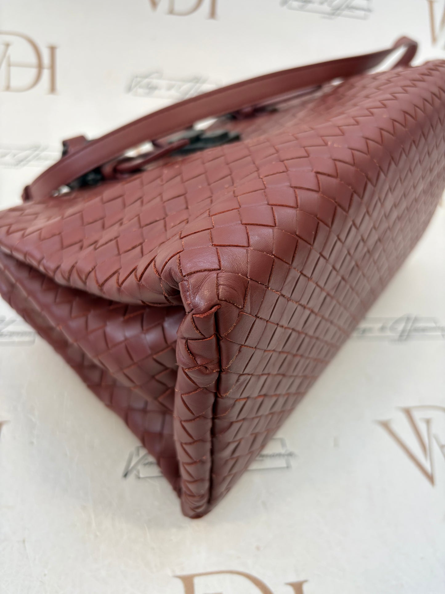 383695 - Bottega Veneta Roma