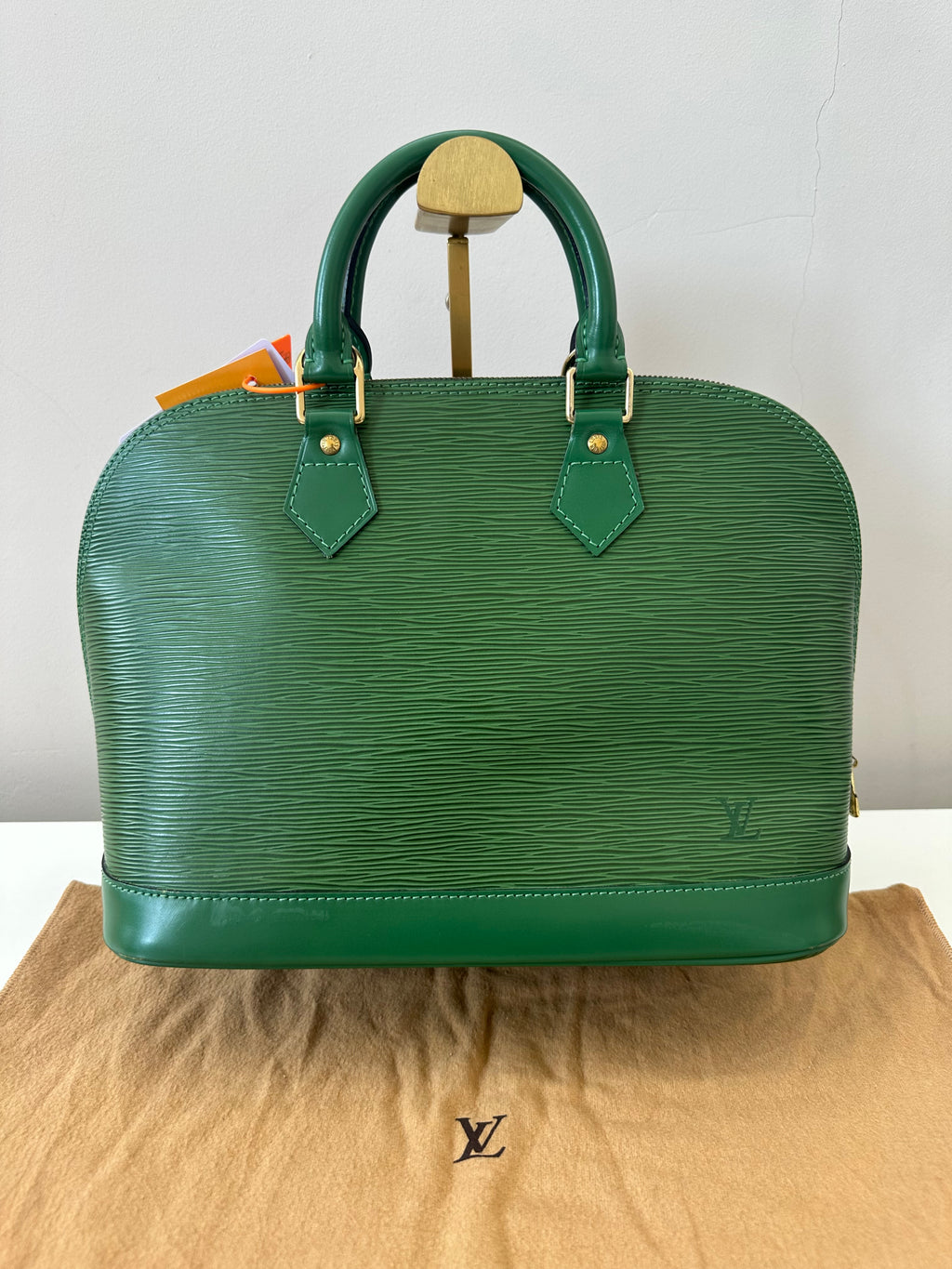 Louis Vuitton Alma Epi Green