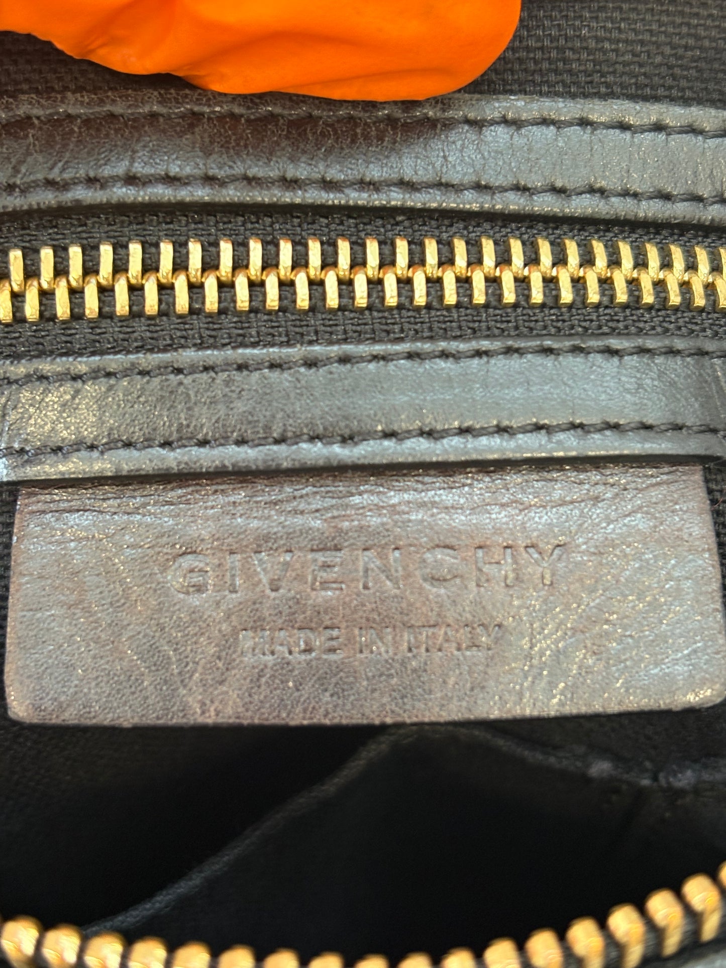 384261 - Givenchy Pandora