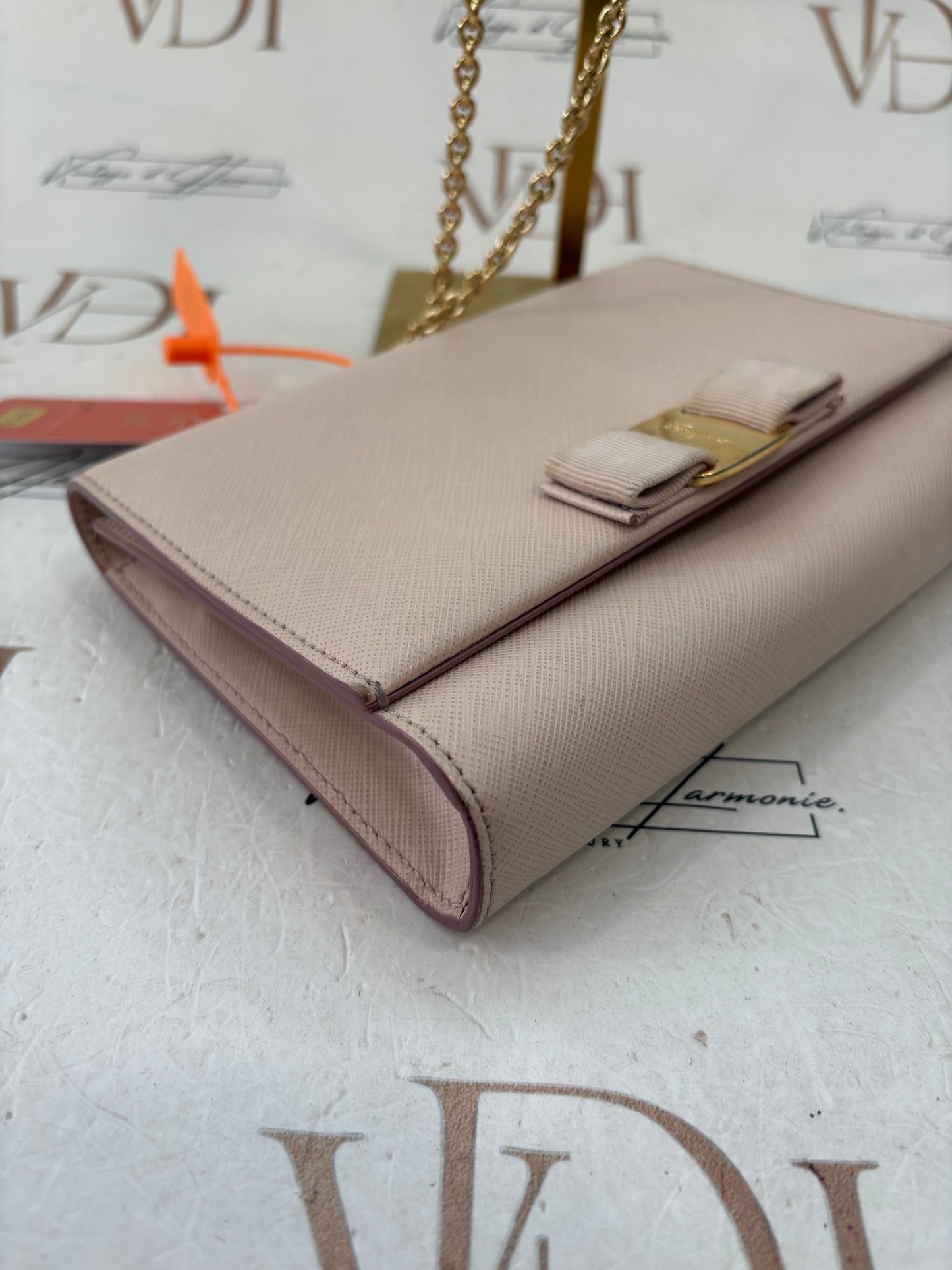 384178 - Salvatore Ferragamo Vara