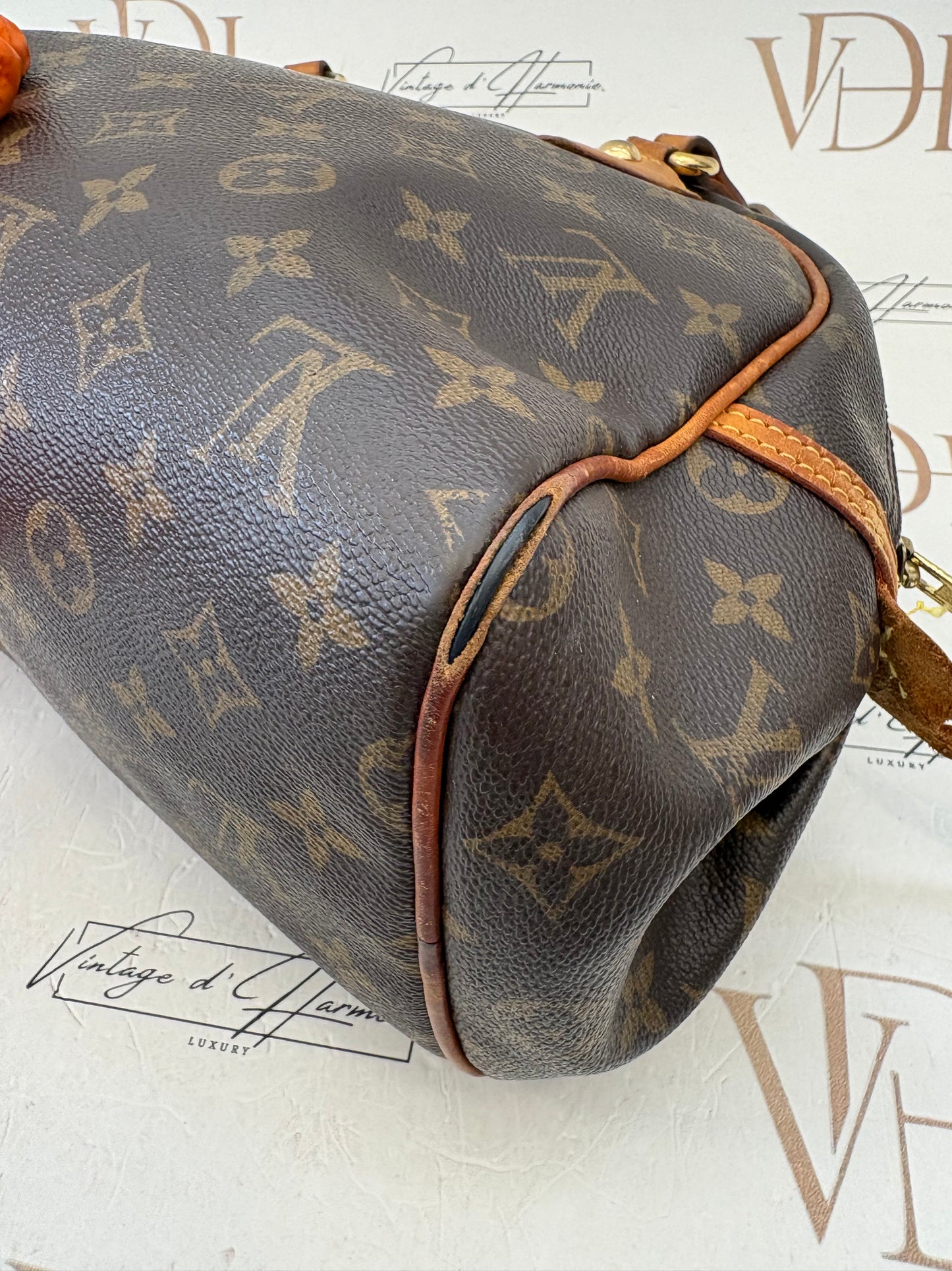 016901 - Louis Vuitton Montorgueil PM