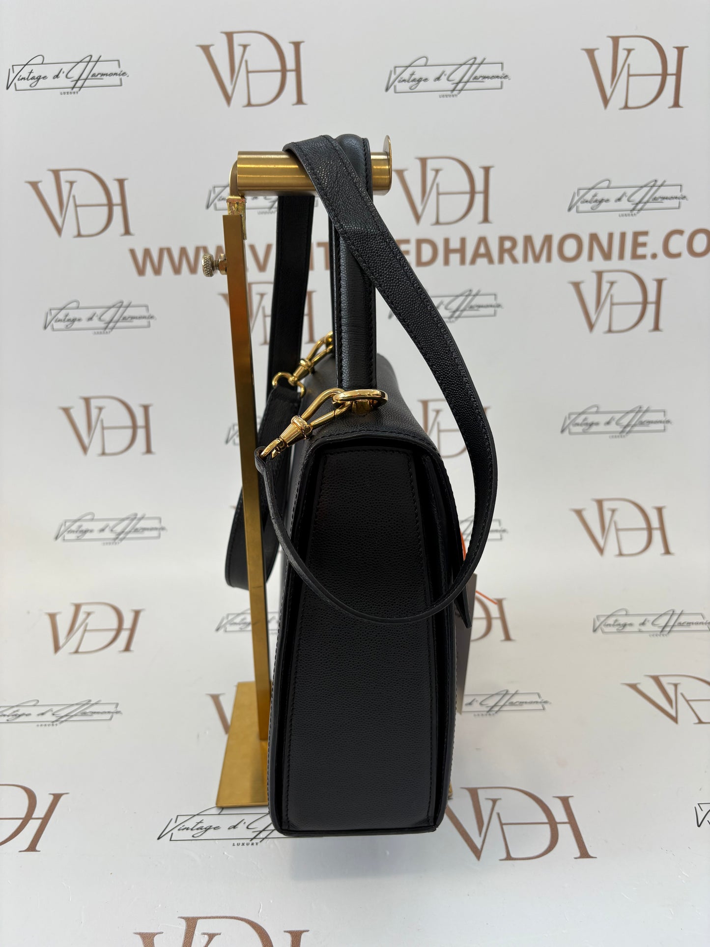 018160 - Celine Black Leather