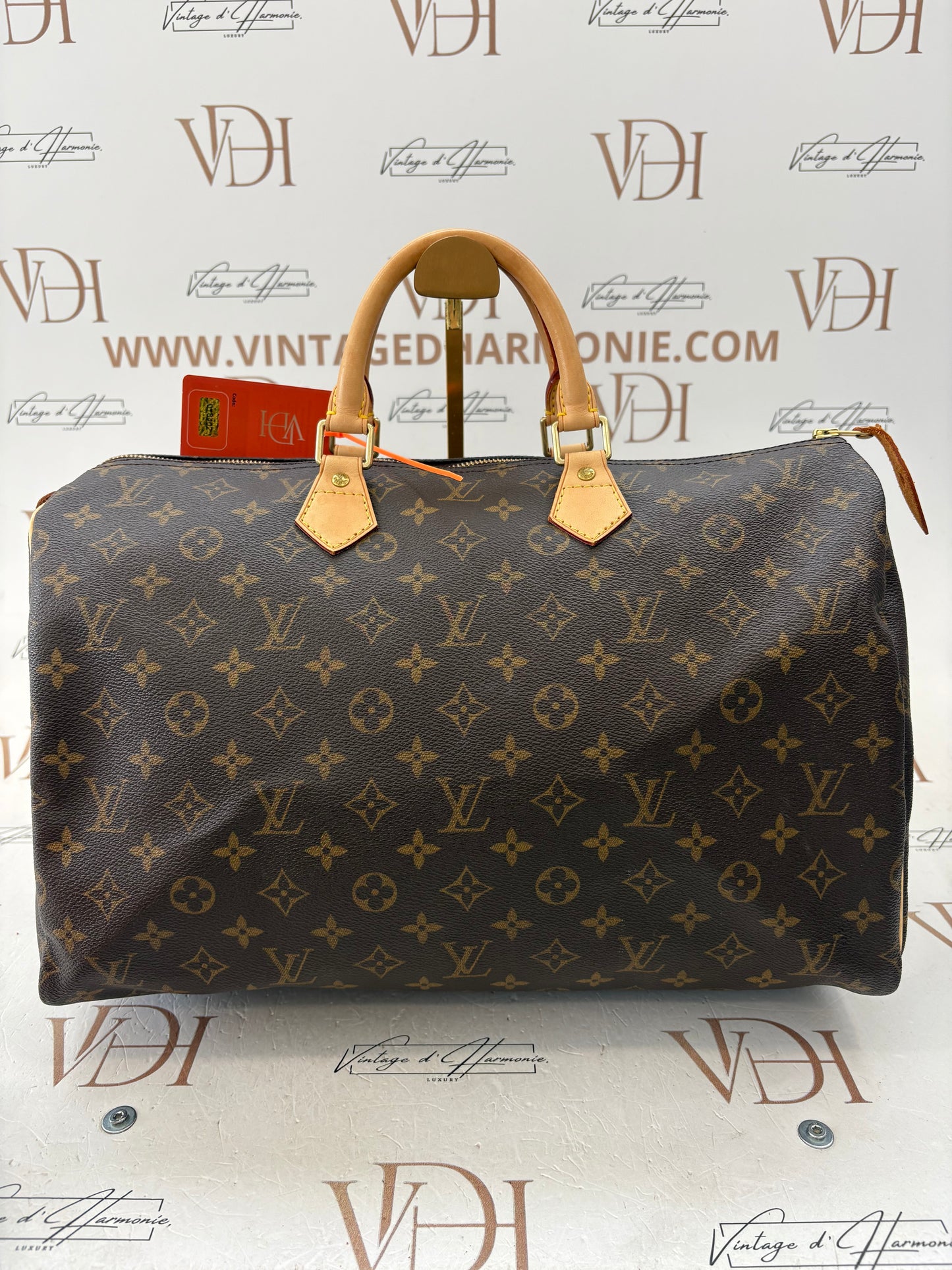 018402 - Louis Vuitton Speedy 40