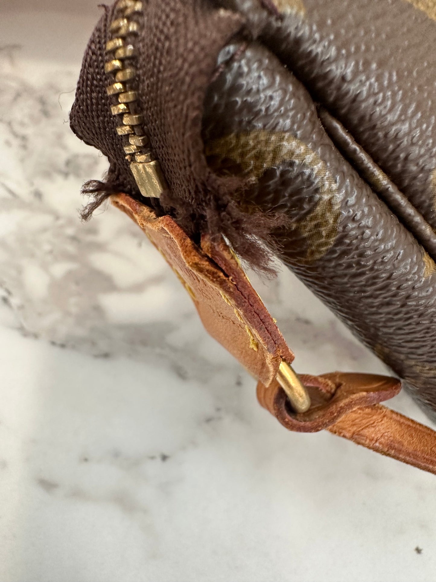 Louis Vuitton Pochette