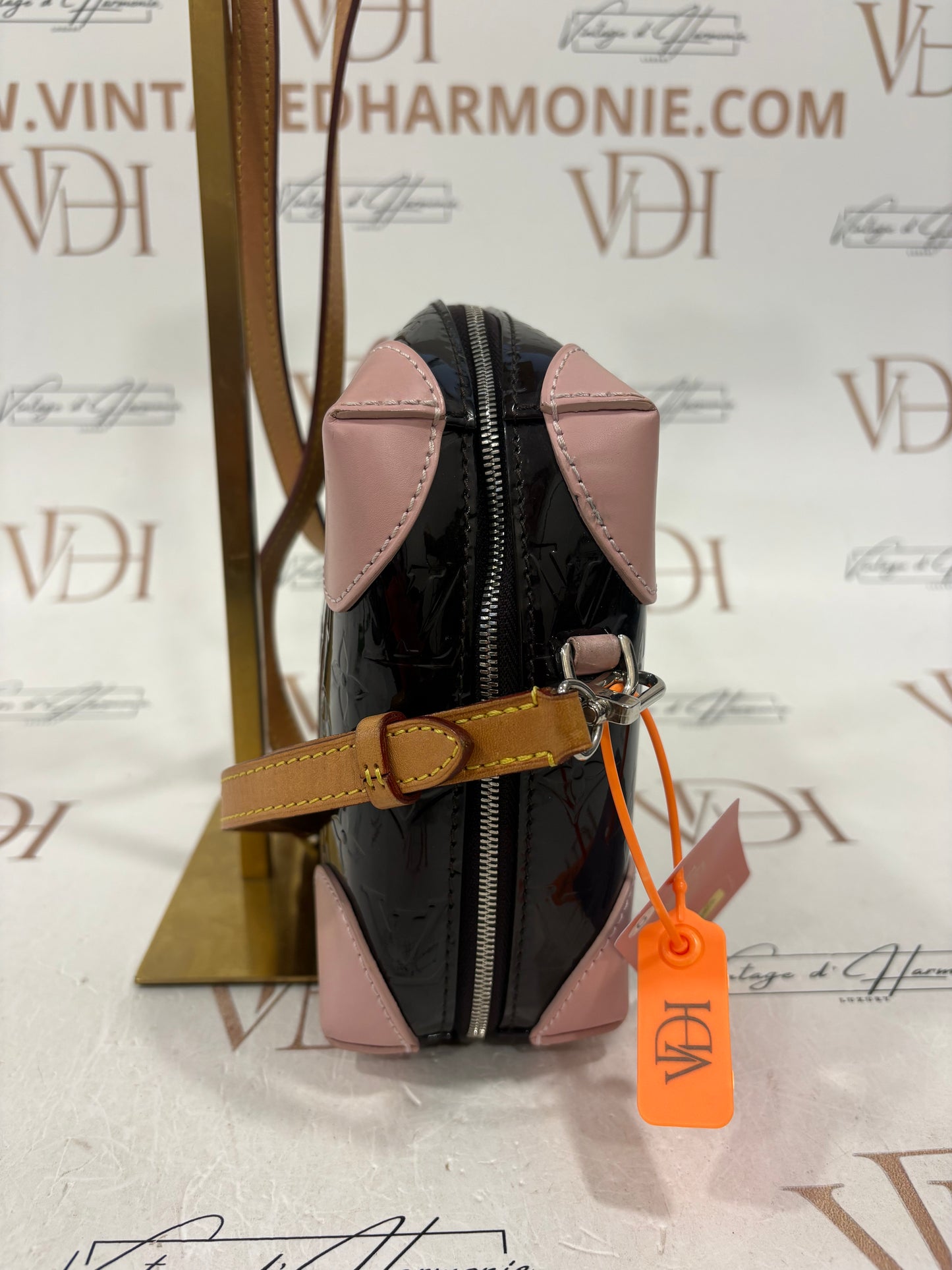 384008 - Louis Vuitton Venice