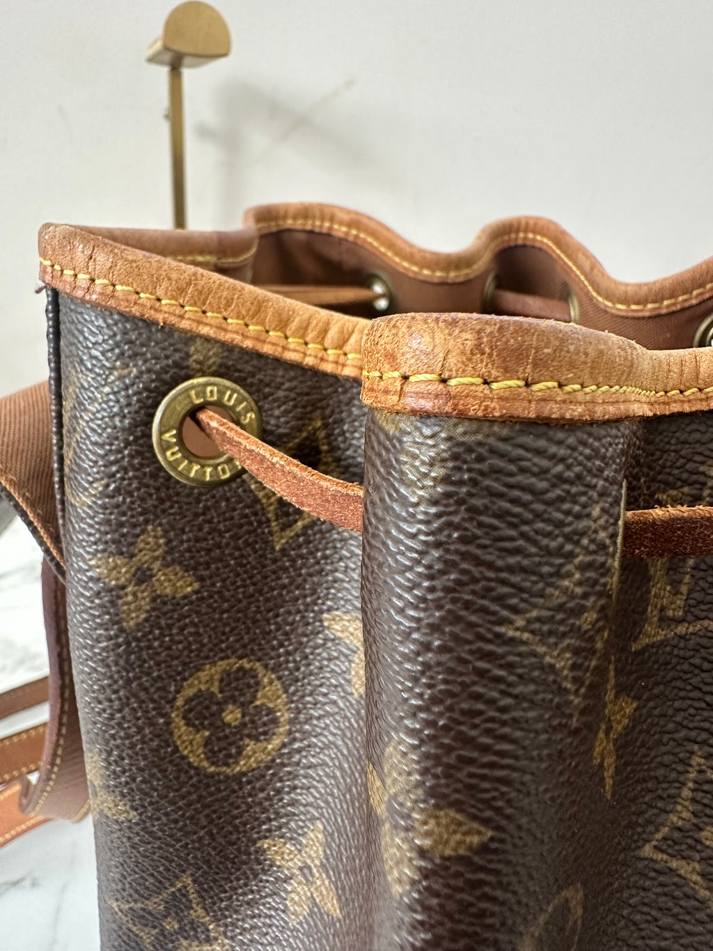 Louis Vuitton Montsouris MM