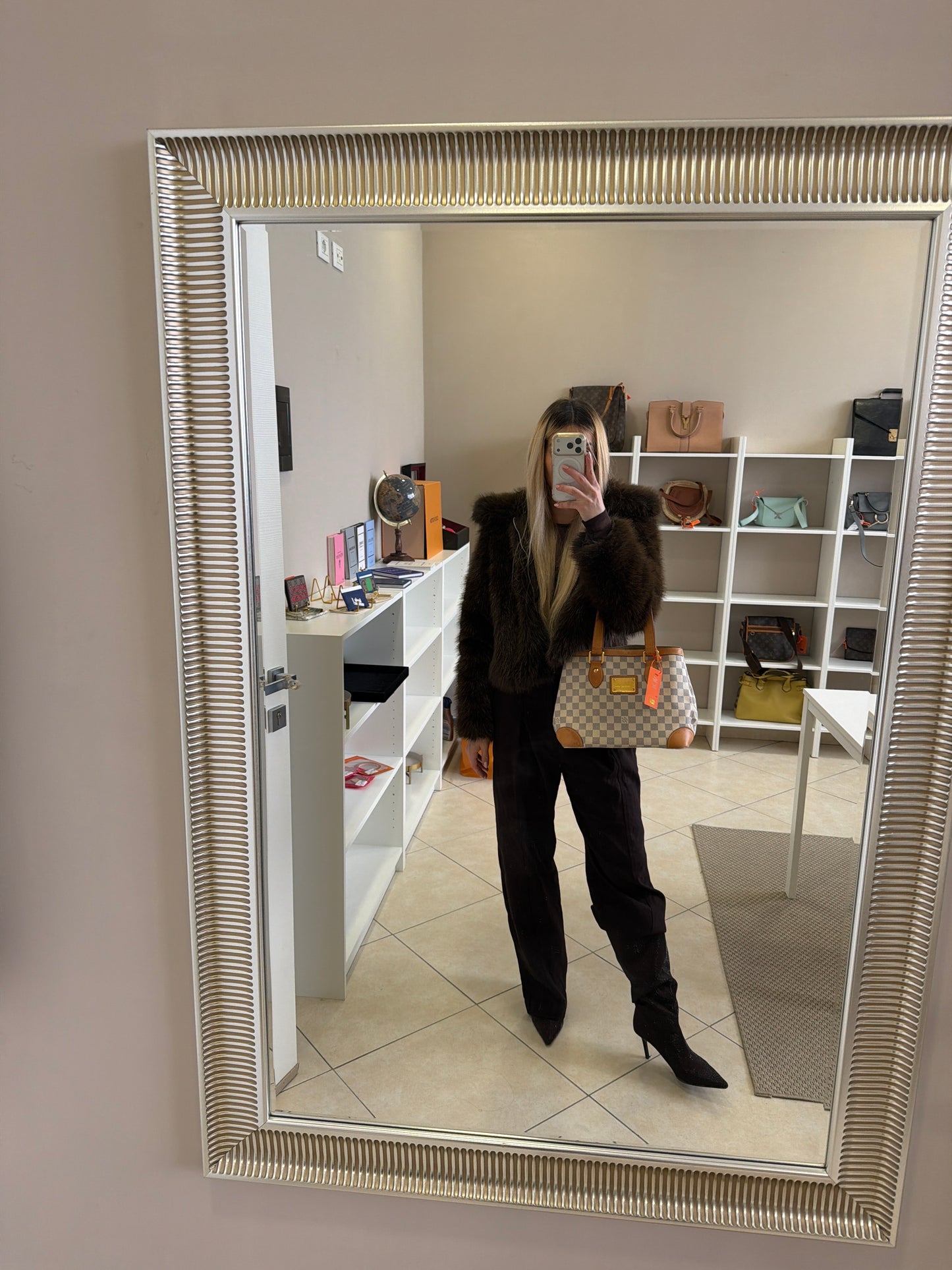 017921 - Louis Vuitton Azur Hampstead PM