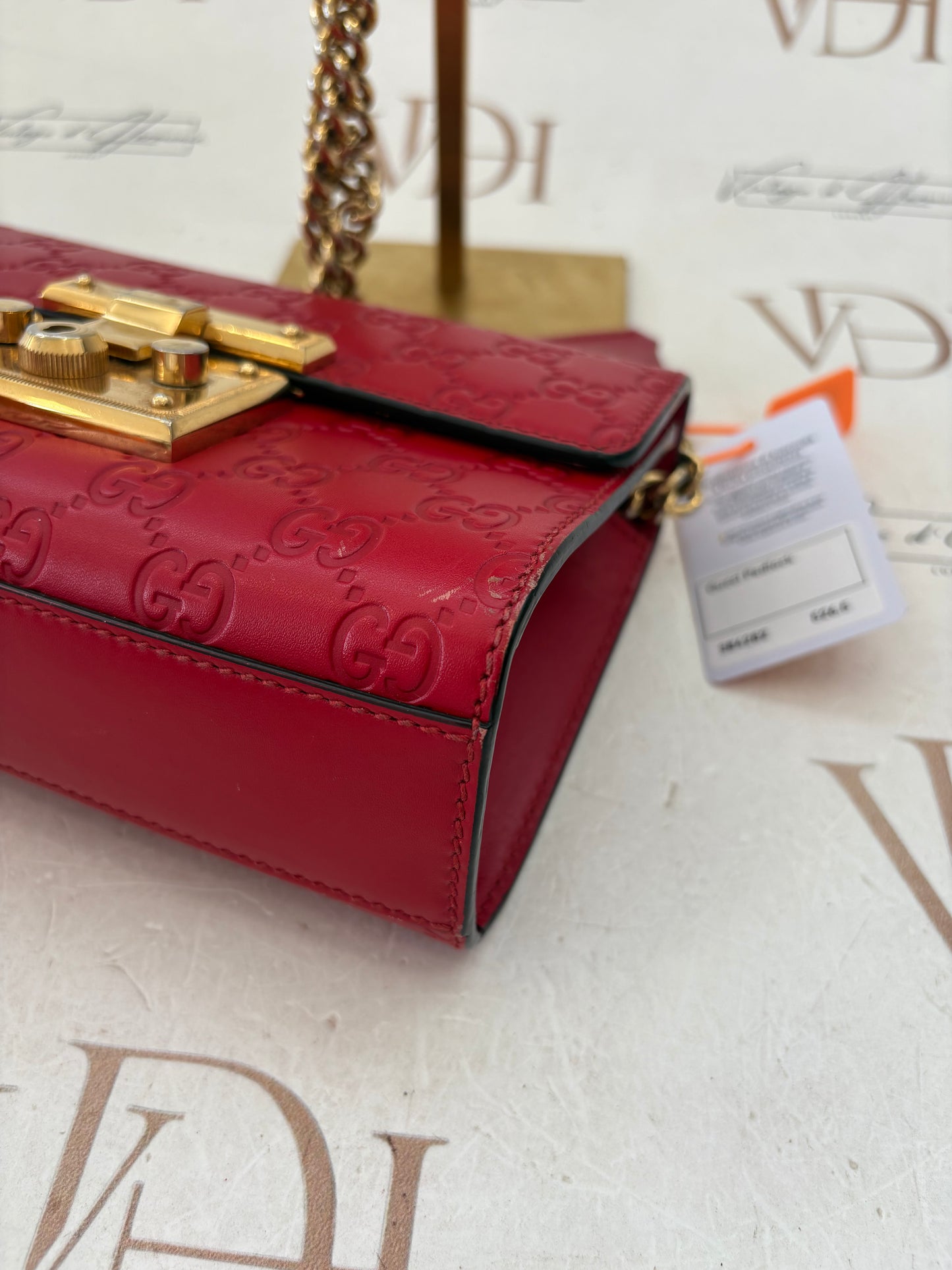 384282 - Gucci Padlock