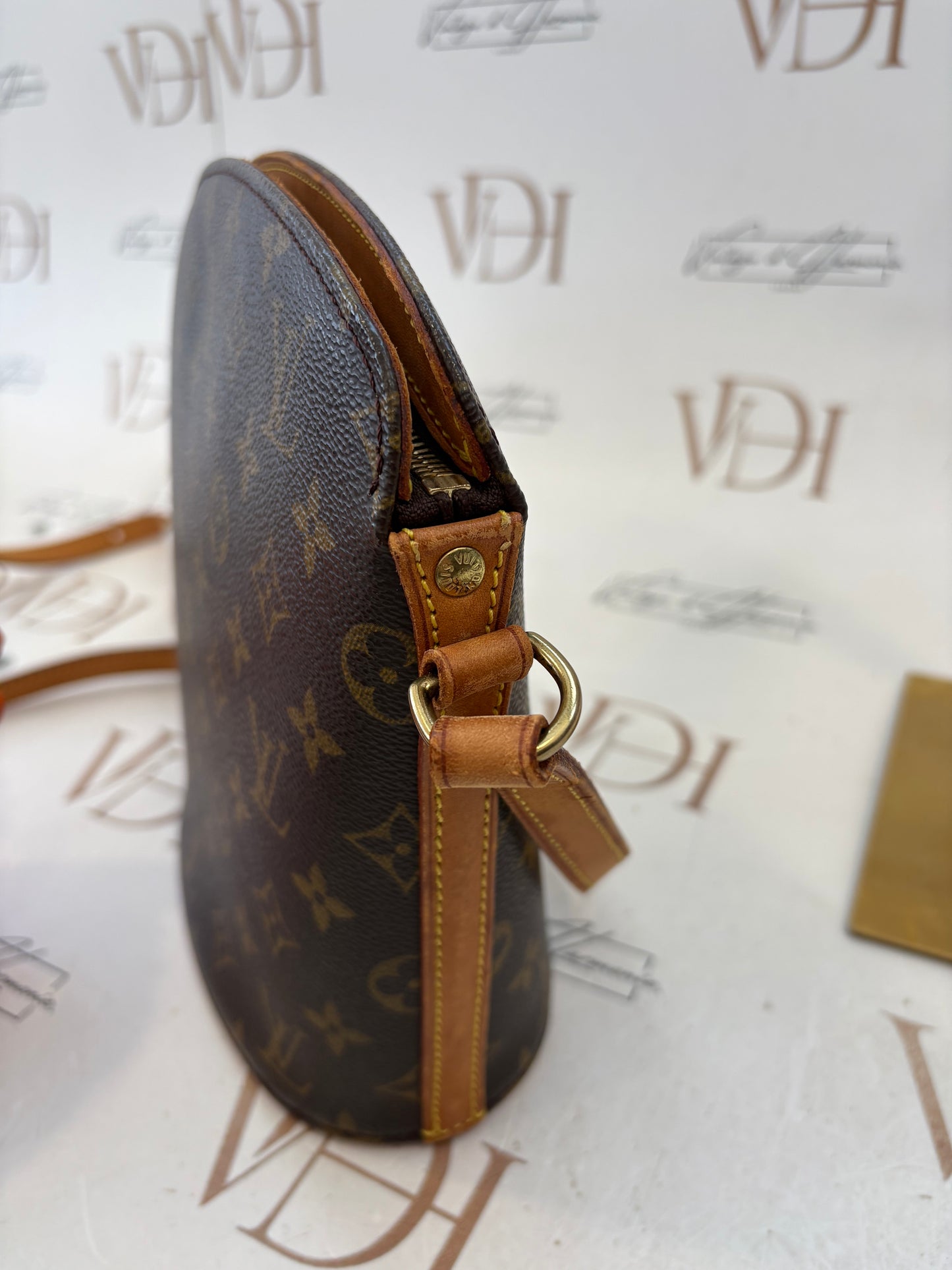 018152 - Louis Vuitton Drouot