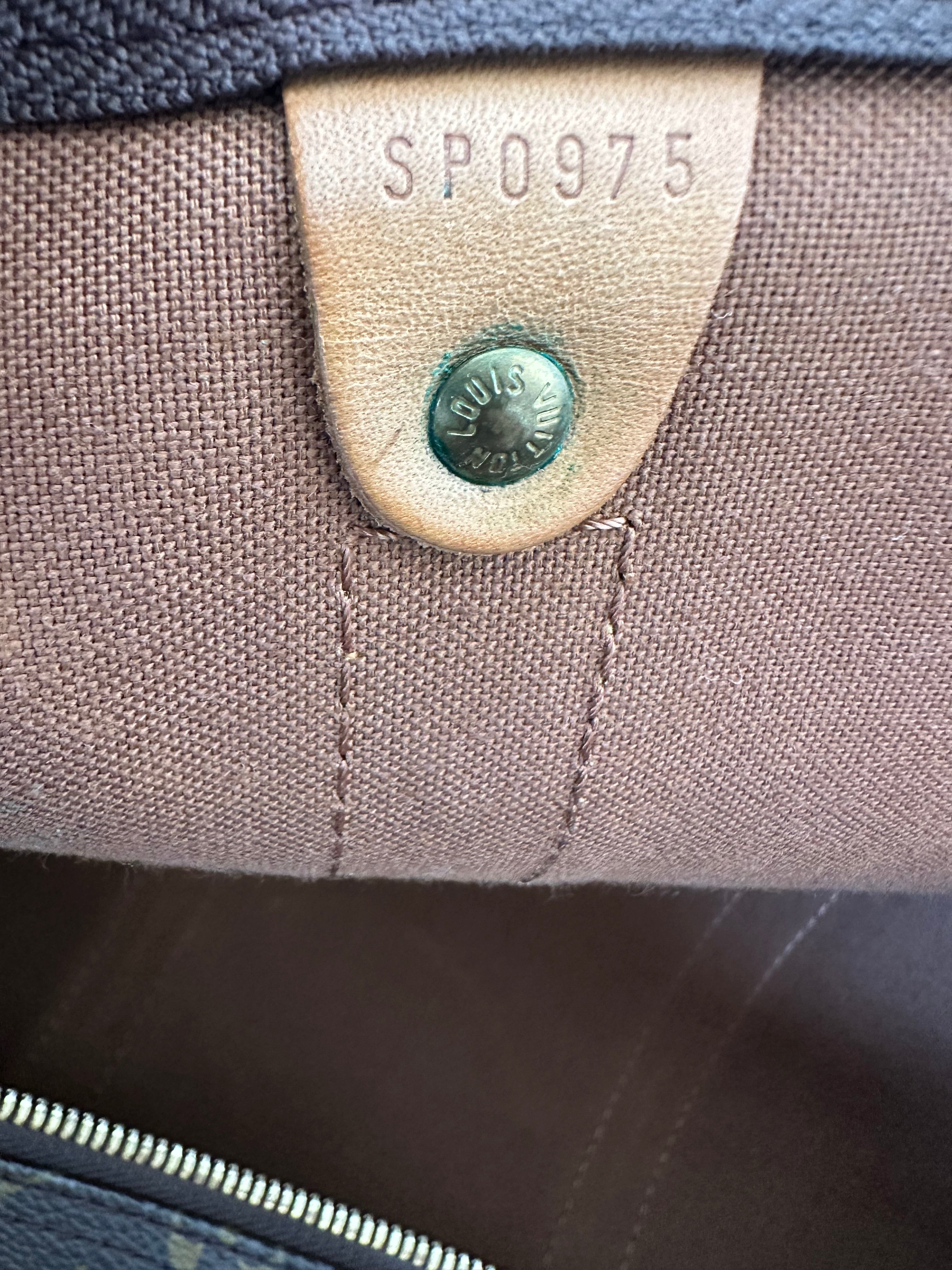 Louis Vuitton Keepall 50