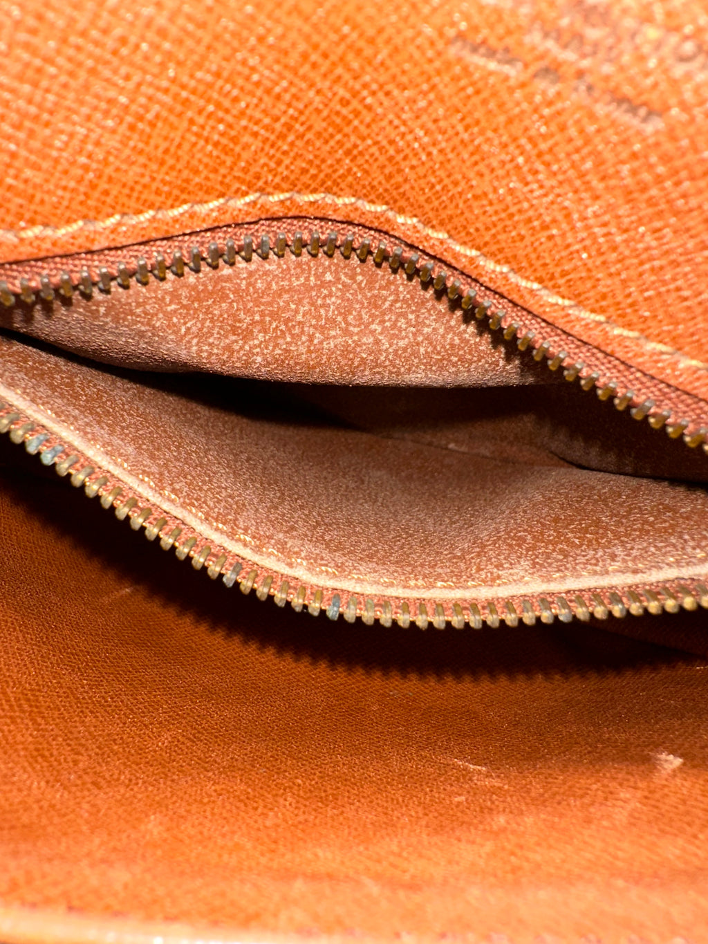 Louis Vuitton Chantilly PM