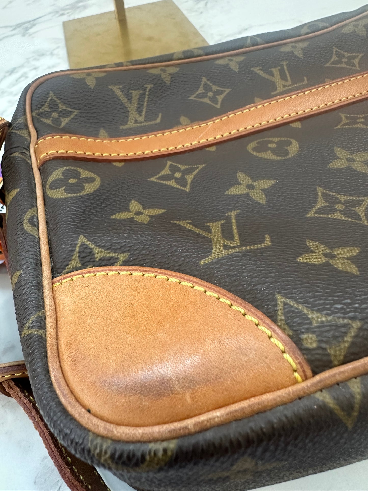 Louis Vuitton Trocadero 27