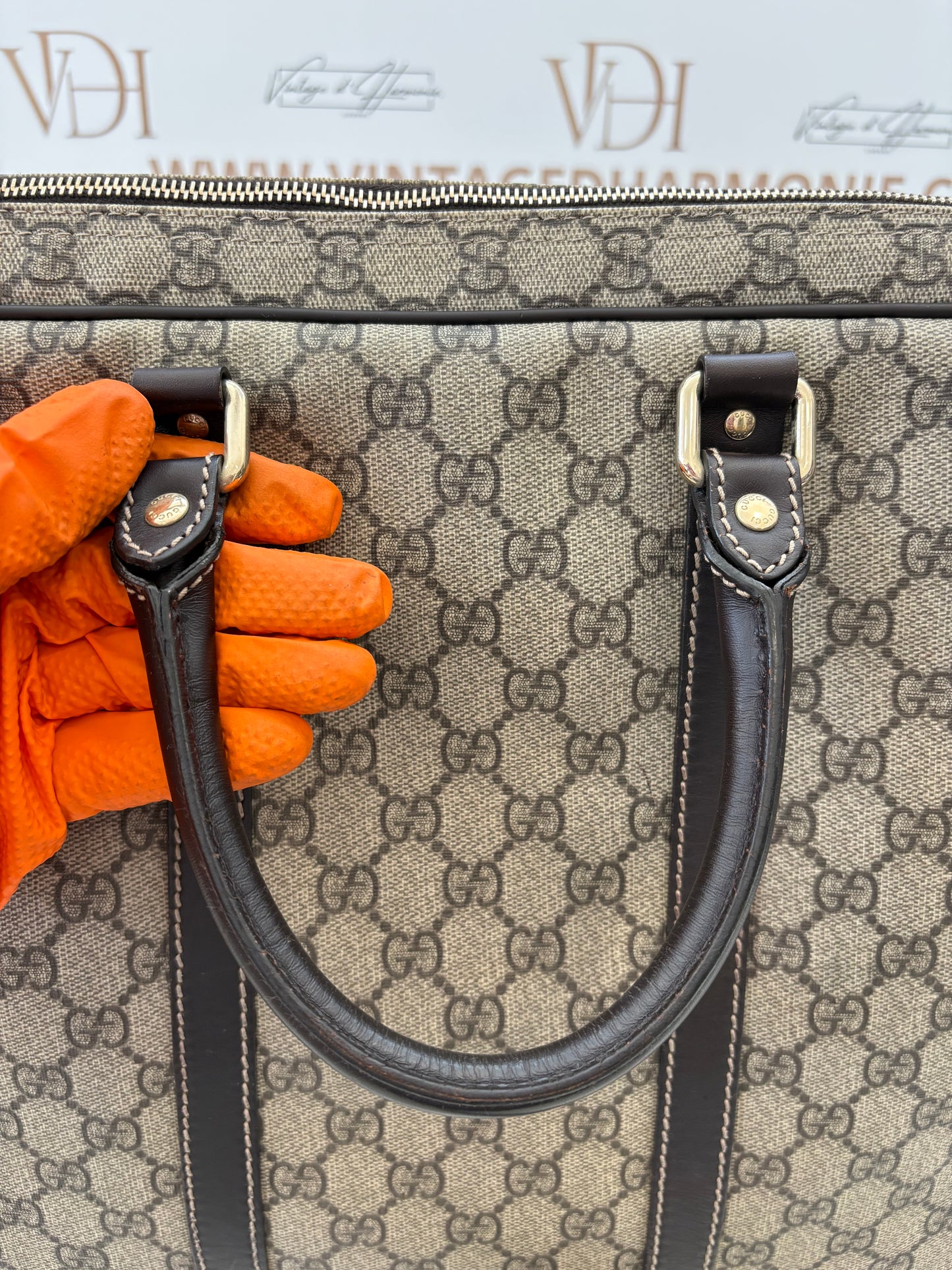 200868 - Gucci