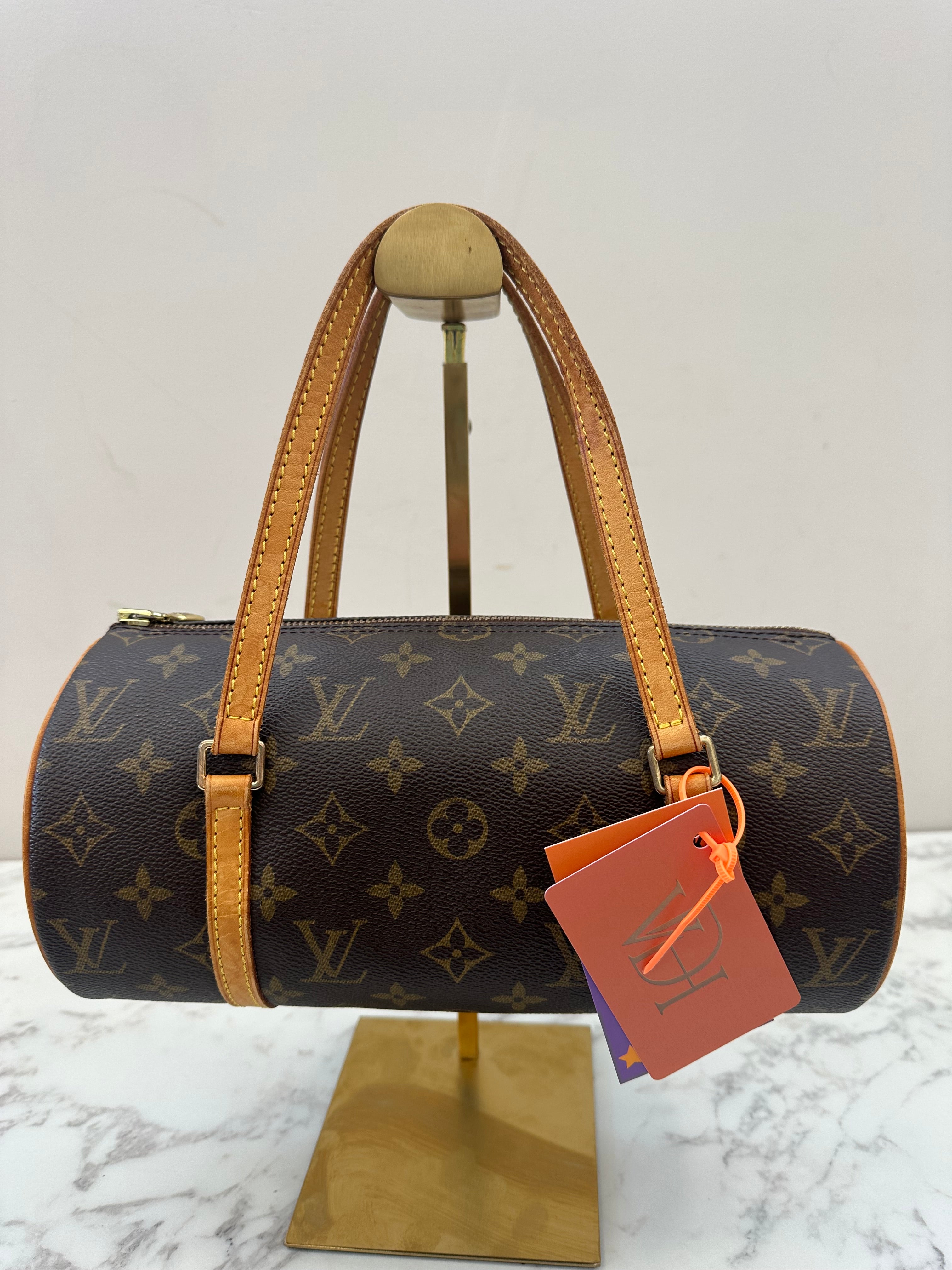 Louis Vuitton Papillon 26