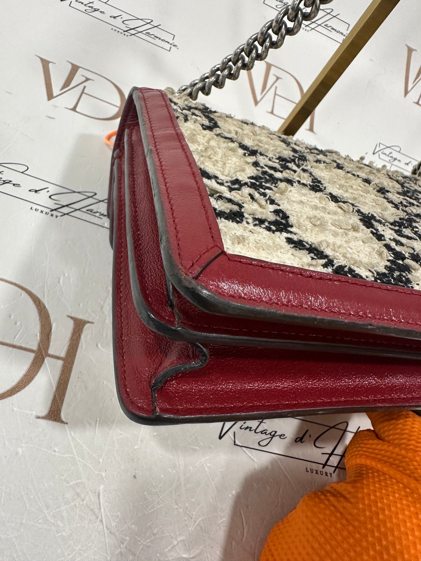 383136 - Gucci Dionysus