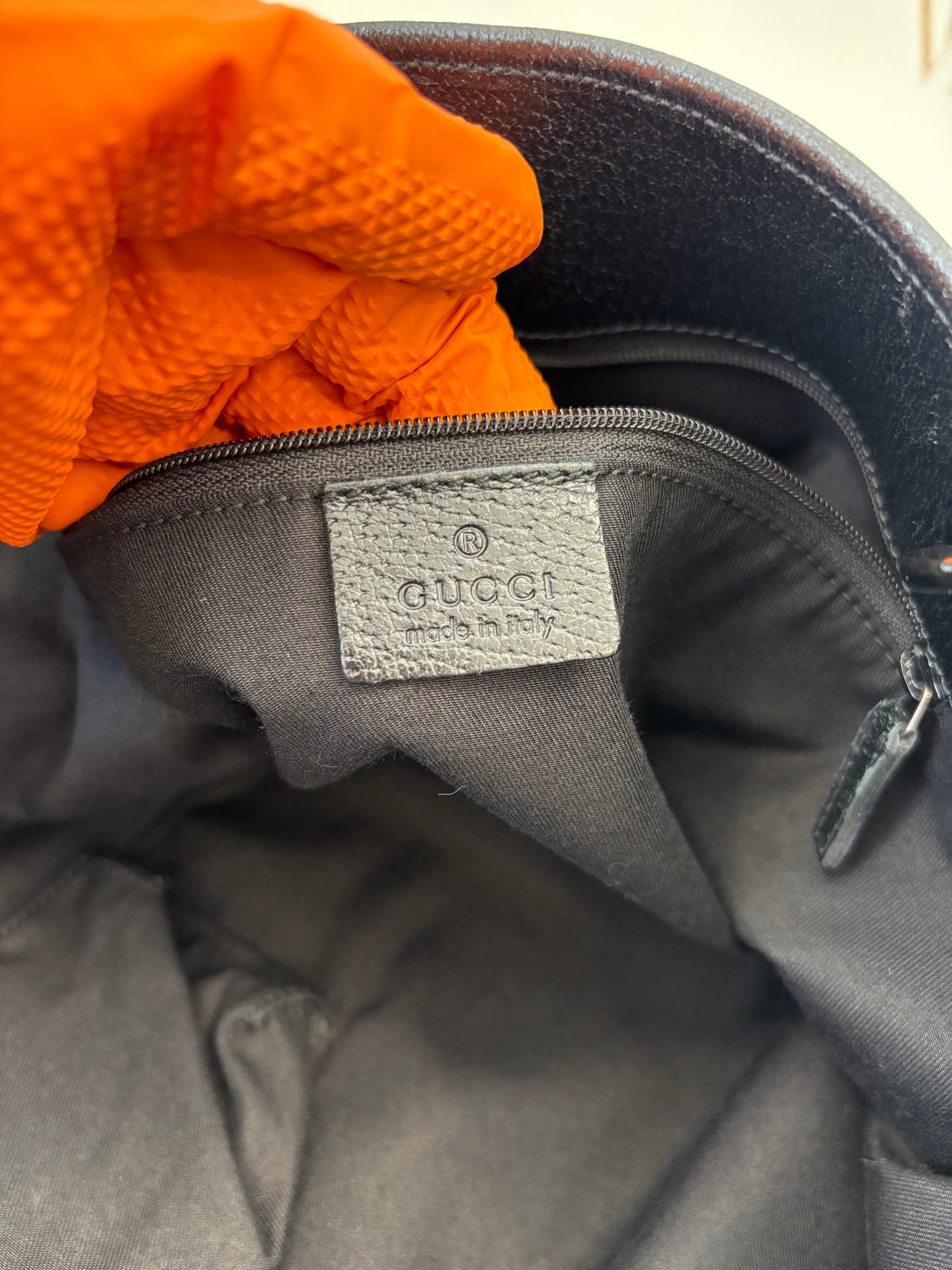 018969 - Gucci Black Canvas GG