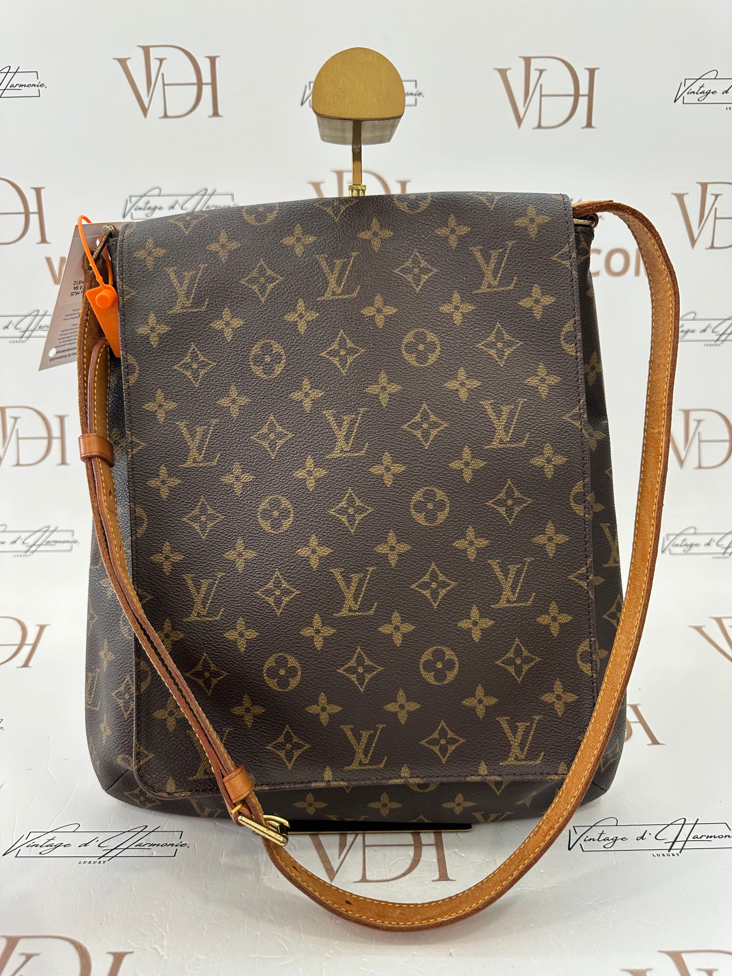 017918 - Louis Vuitton Musette