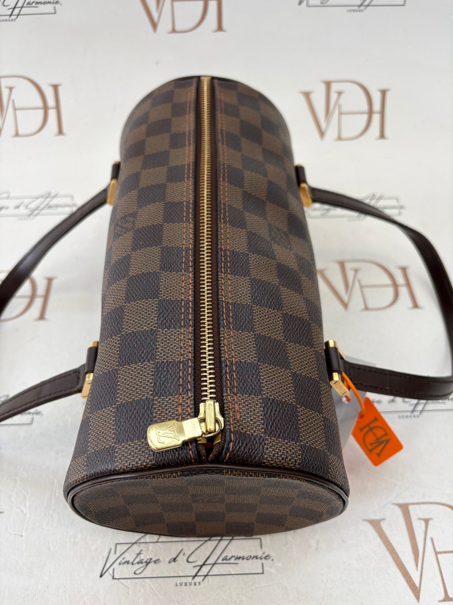018893 - Louis Vuitton Papillon 26