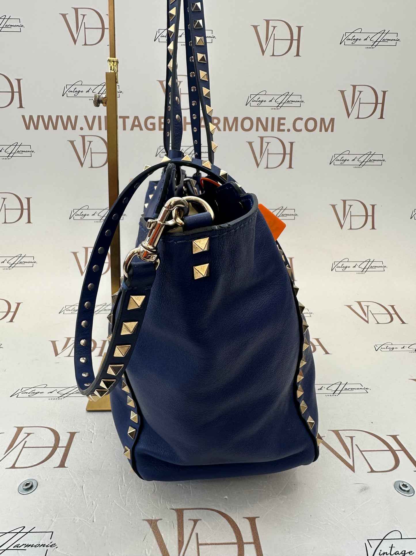 382356 - Valentino Rockstud
