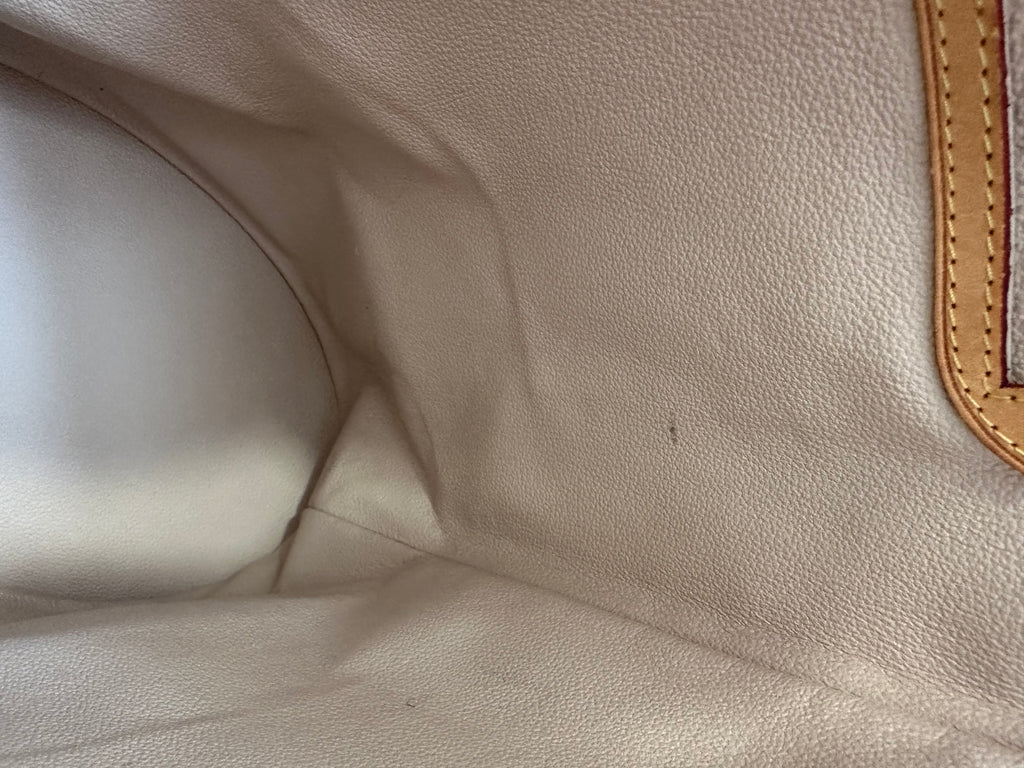 Louis Vuitton Bucket GM