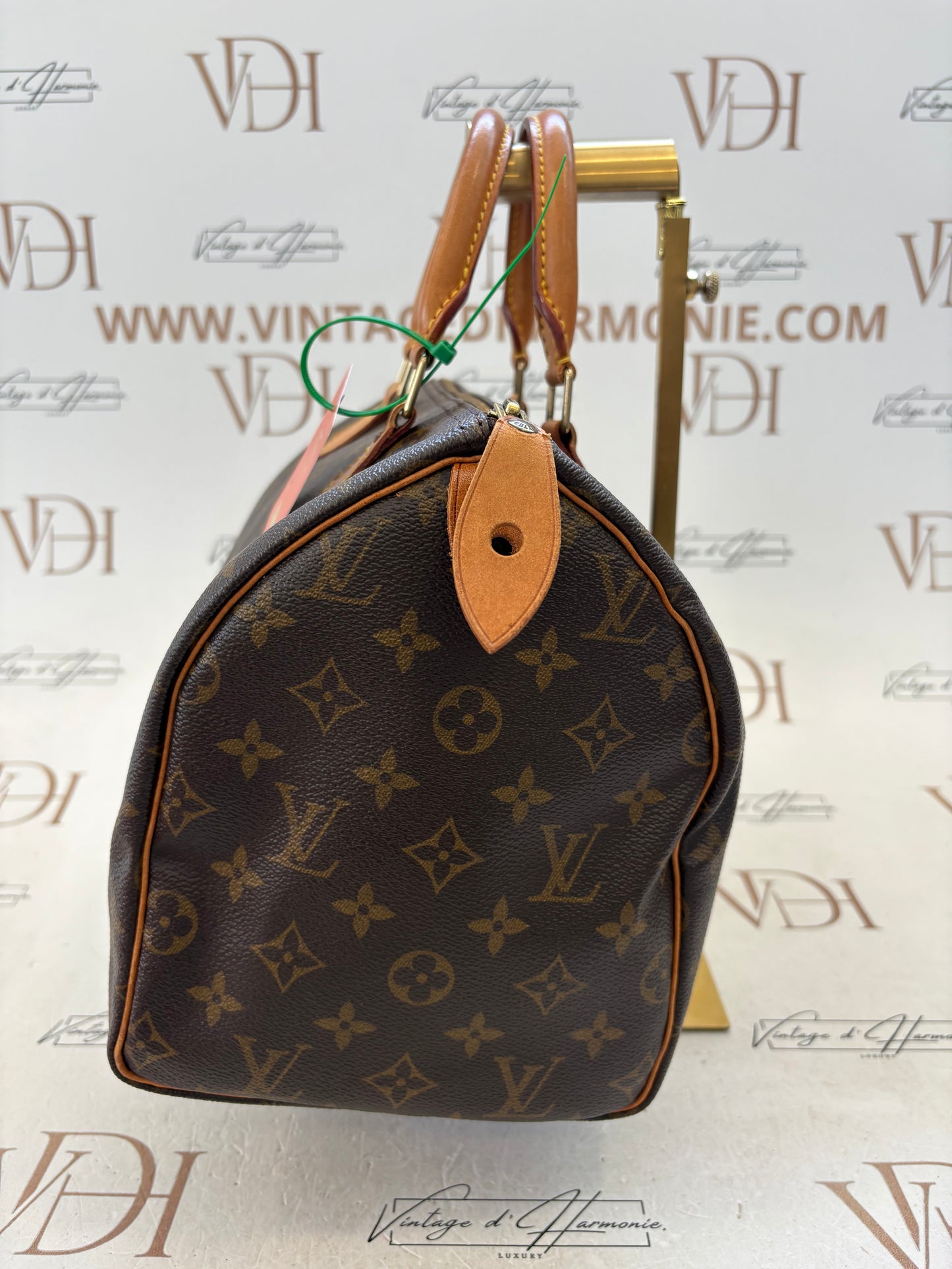 017213 - Louis Vuitton Speedy 30