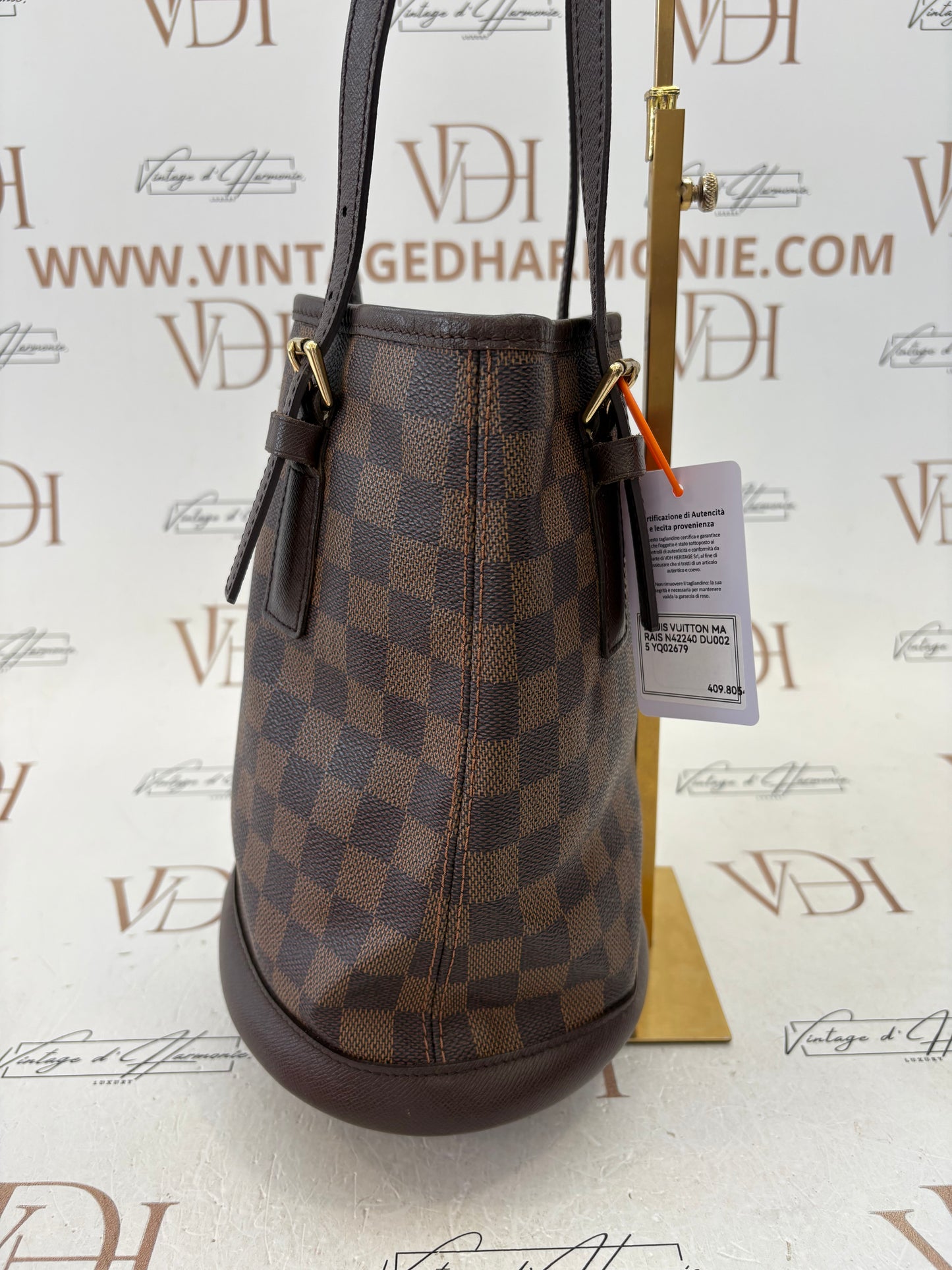 018326 - Louis Vuitton Marais