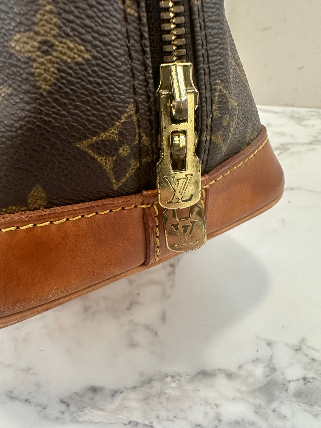 Louis Vuitton Alma