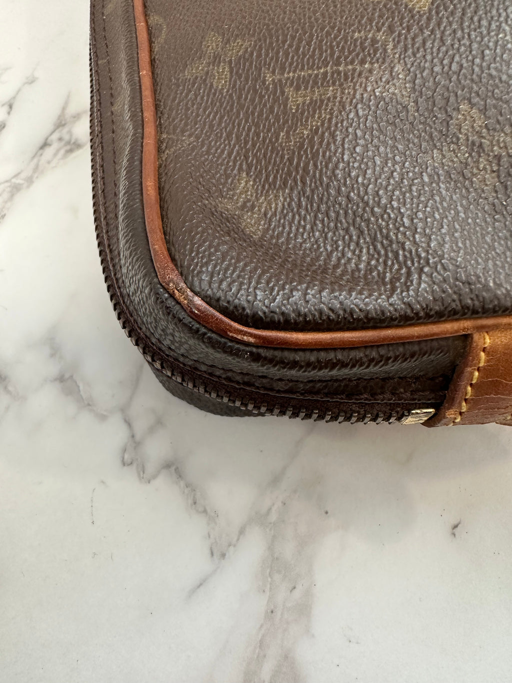 Louis Vuitton Dragonne GM