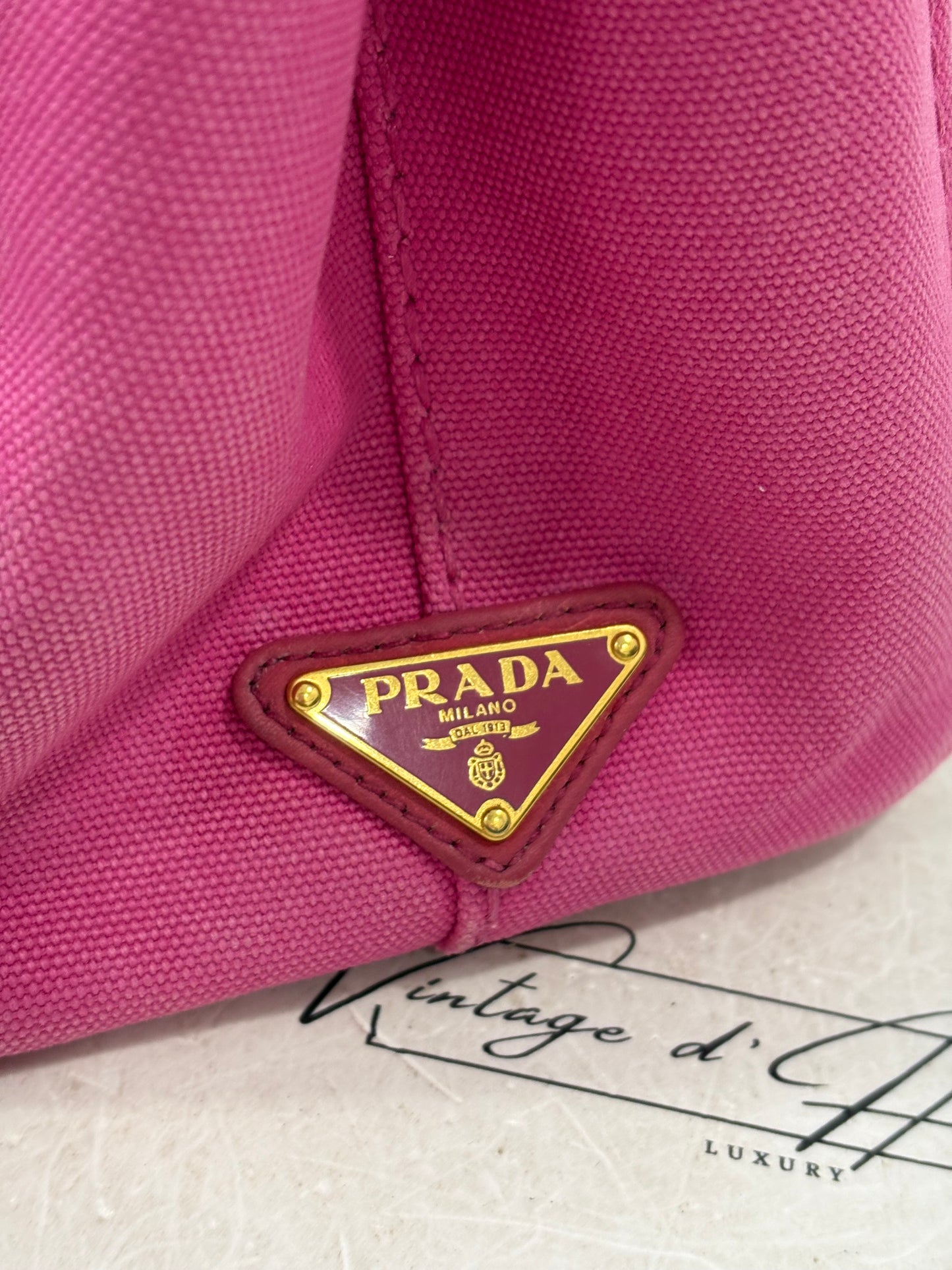018335 - Prada Canapa