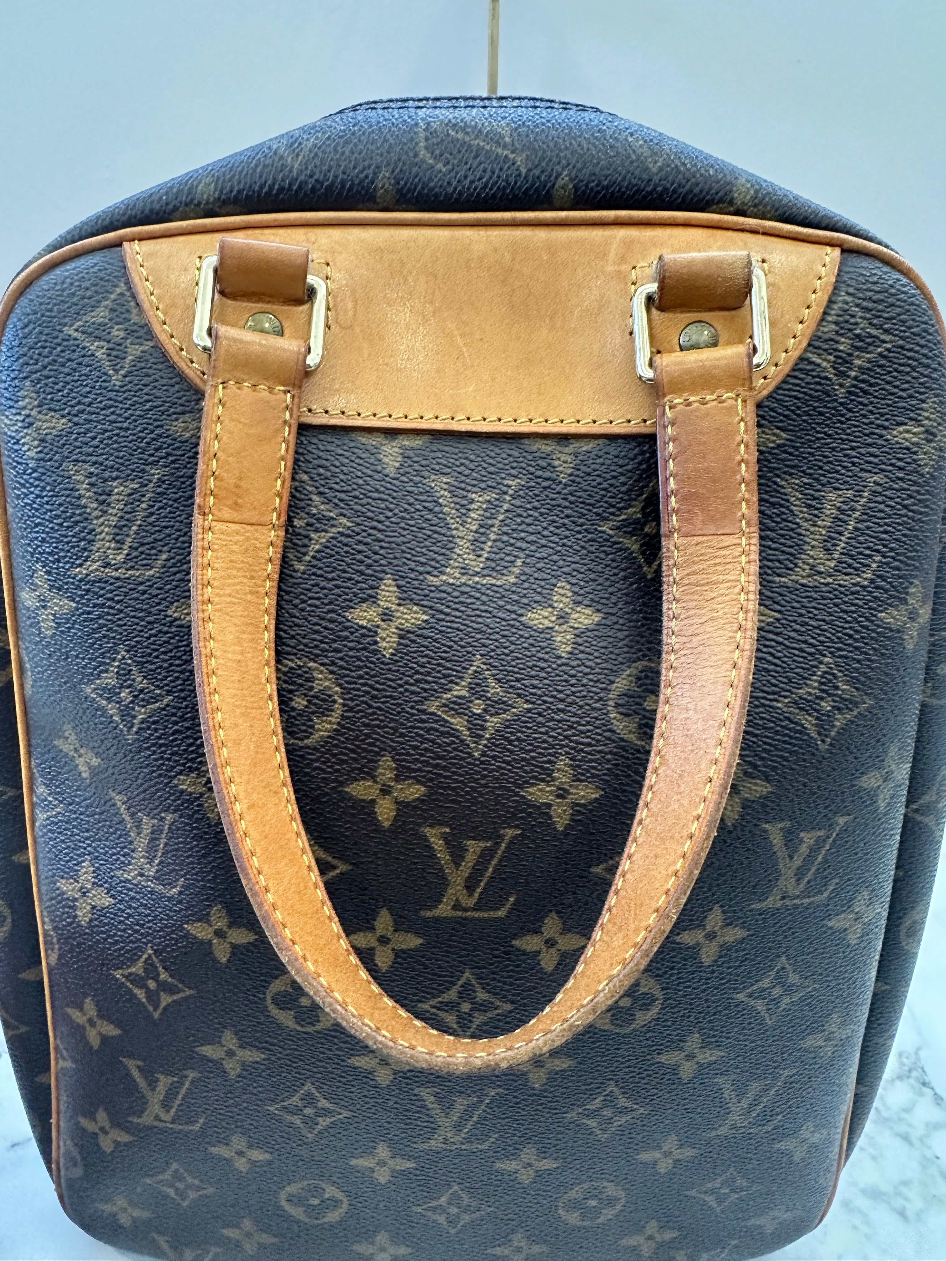 Louis Vuitton Excursion