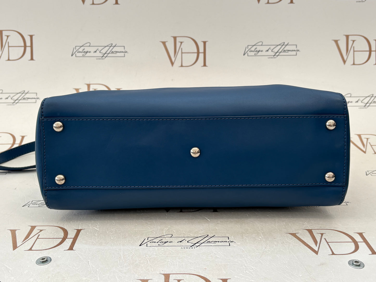 383480 - Fendi Peekaboo