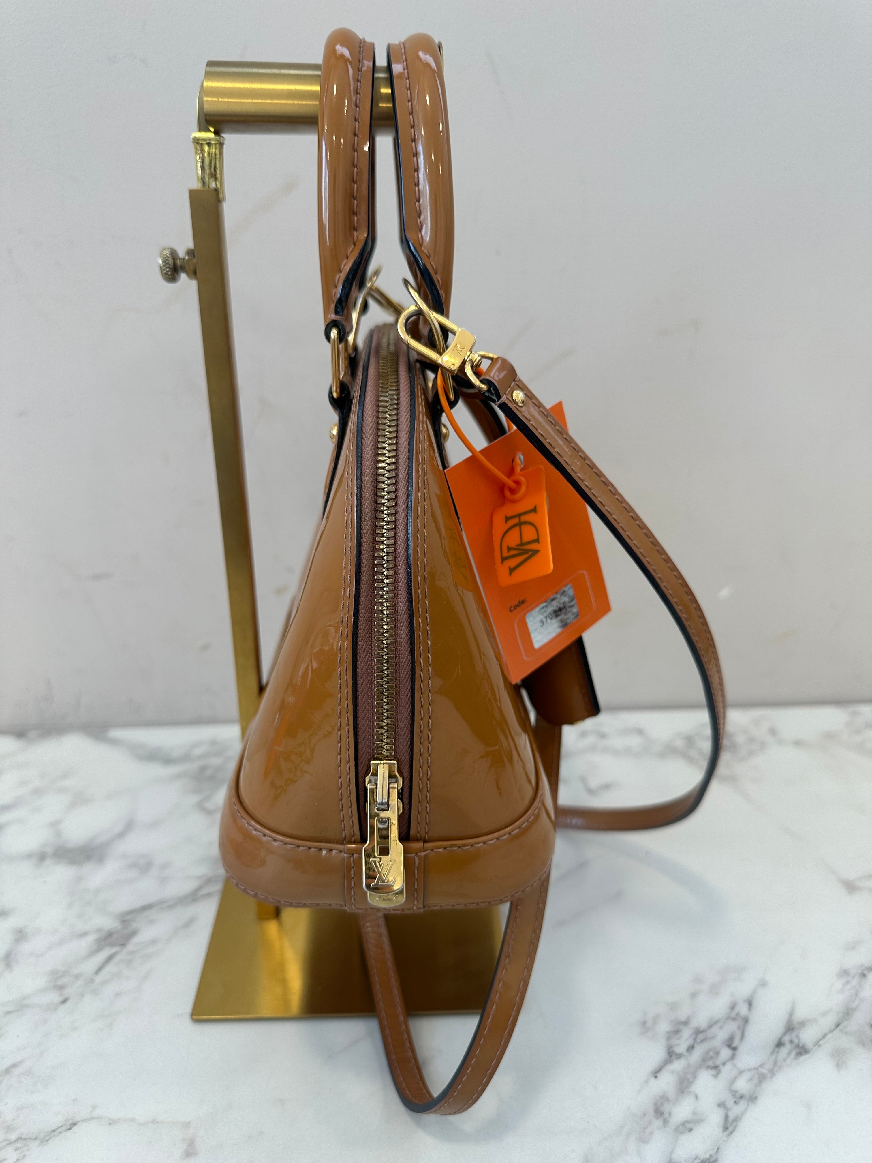 Louis Vuitton Alma BB