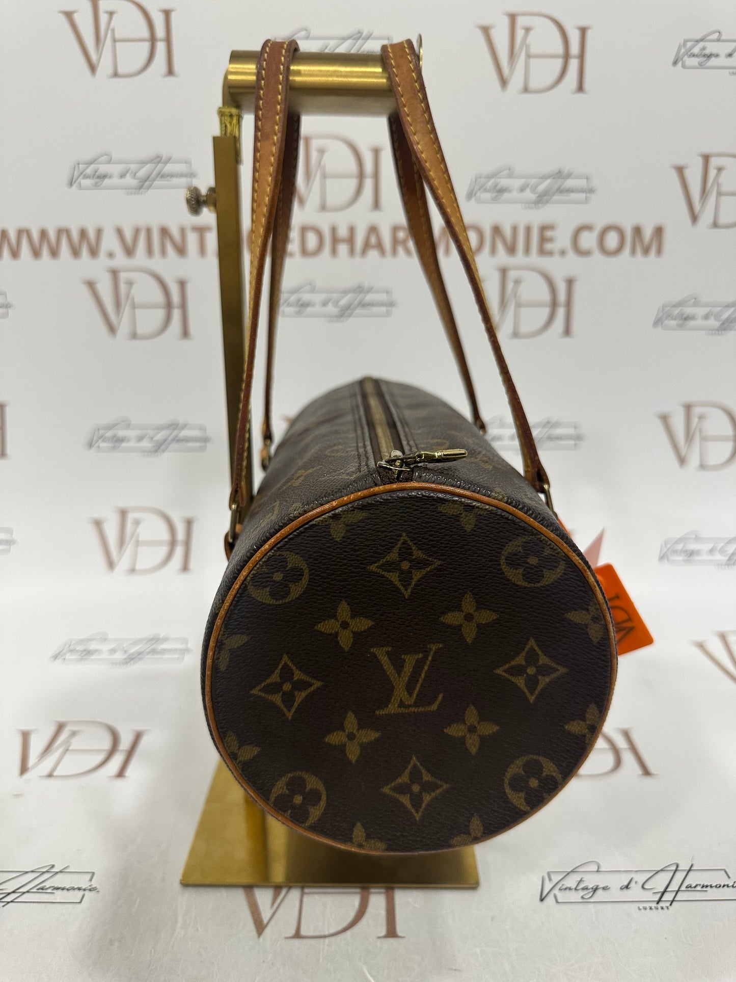016916 - Louis Vuitton Papillon 26