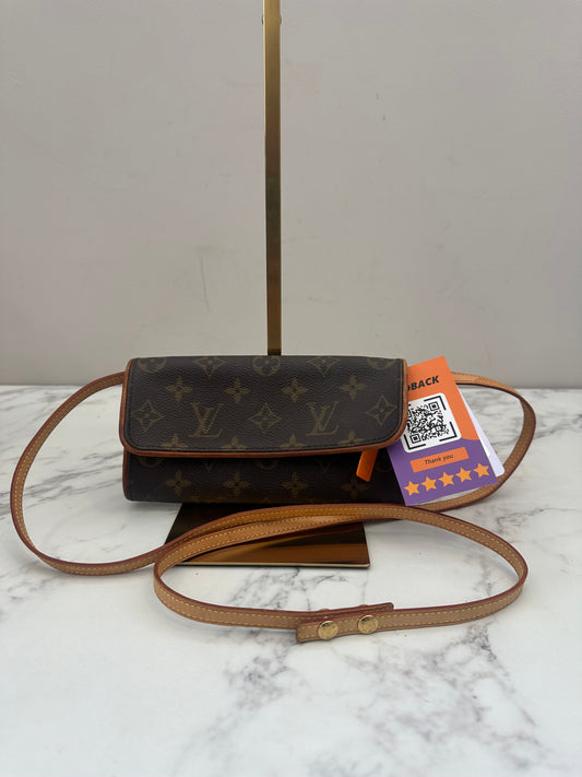 Louis Vuitton Pochette Twin PM