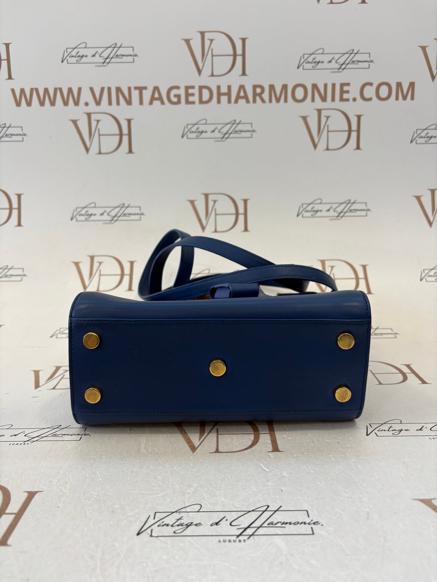 383846 - Saint Laurent Sac De Jour Nano