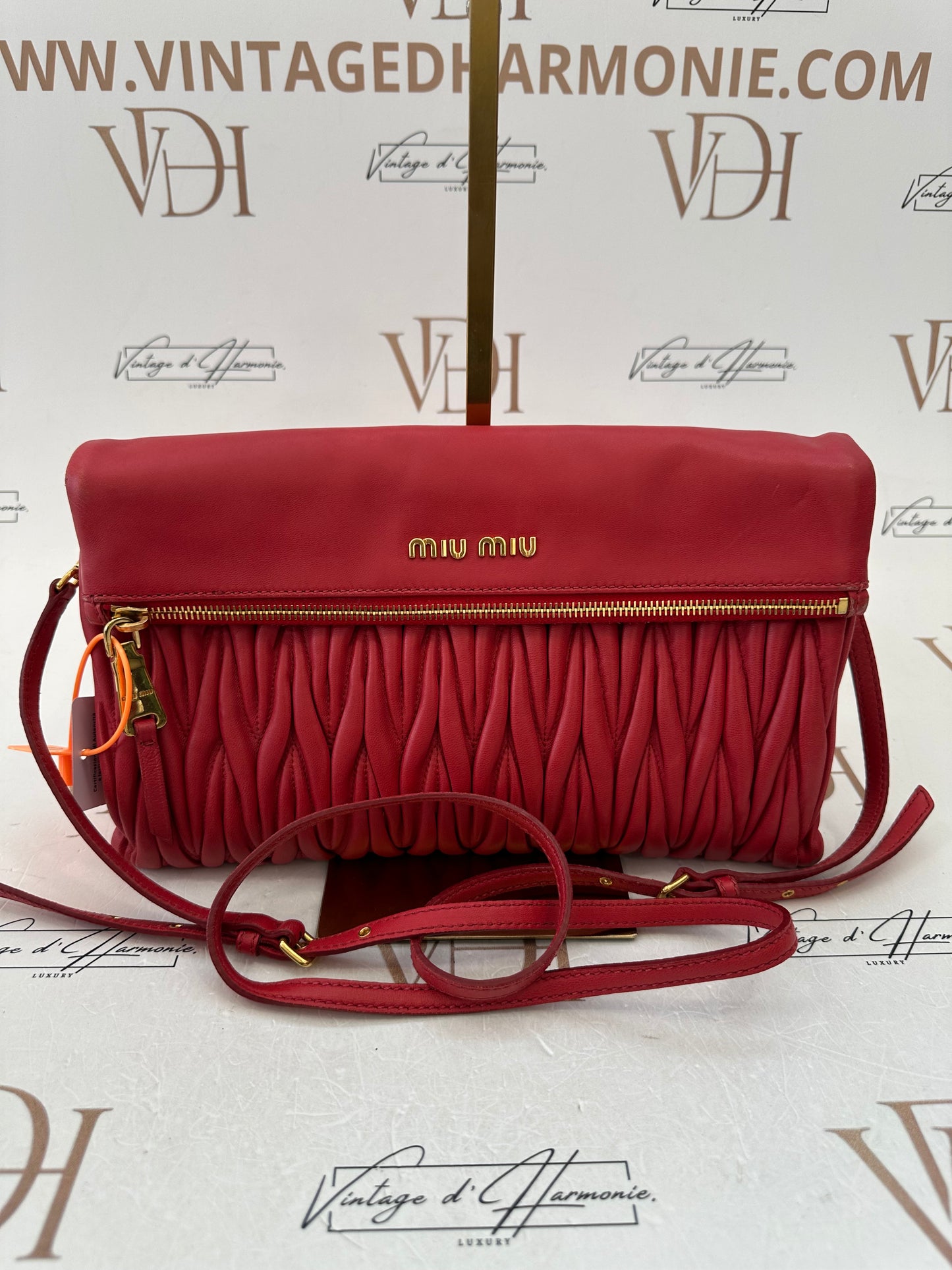 382812 - Miu Miu
