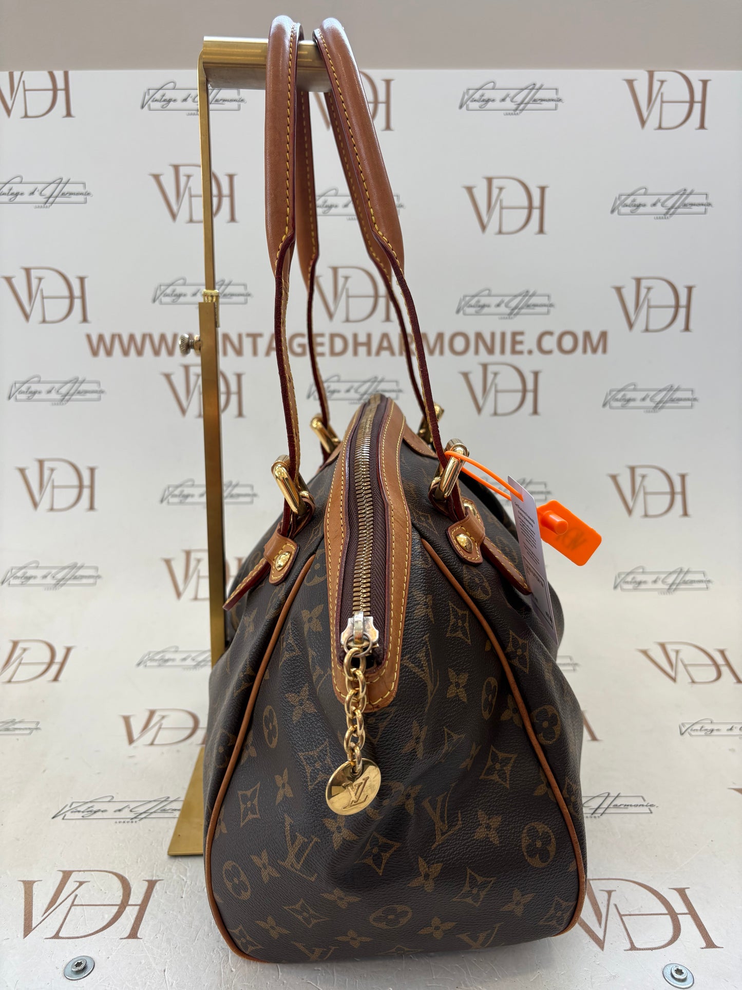 201401 - Louis Vuitton Tivoli