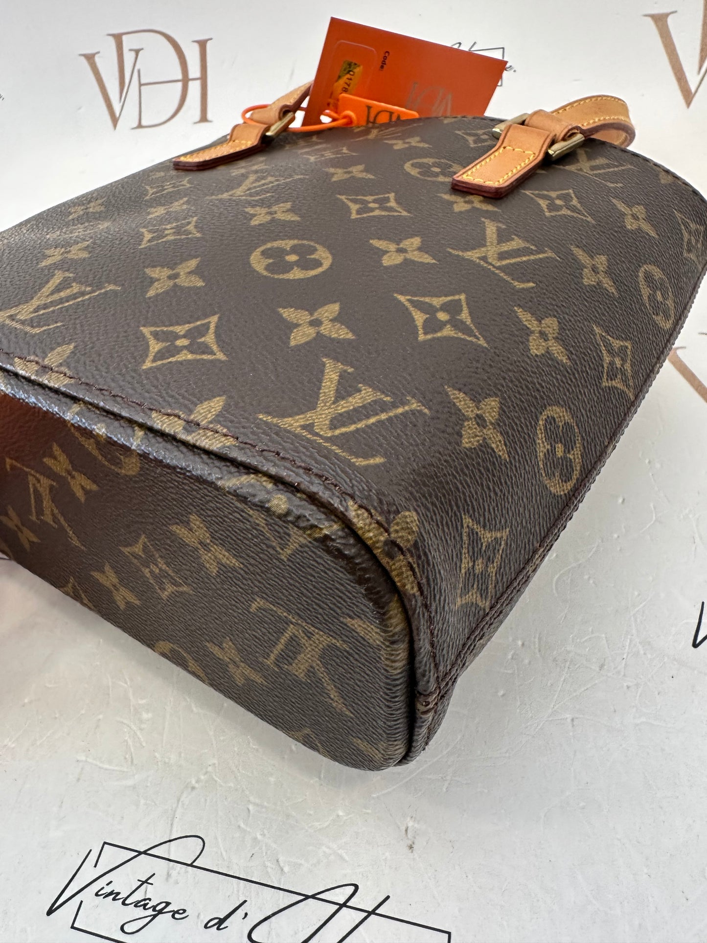 017850 - Louis Vuitton Vavin PM