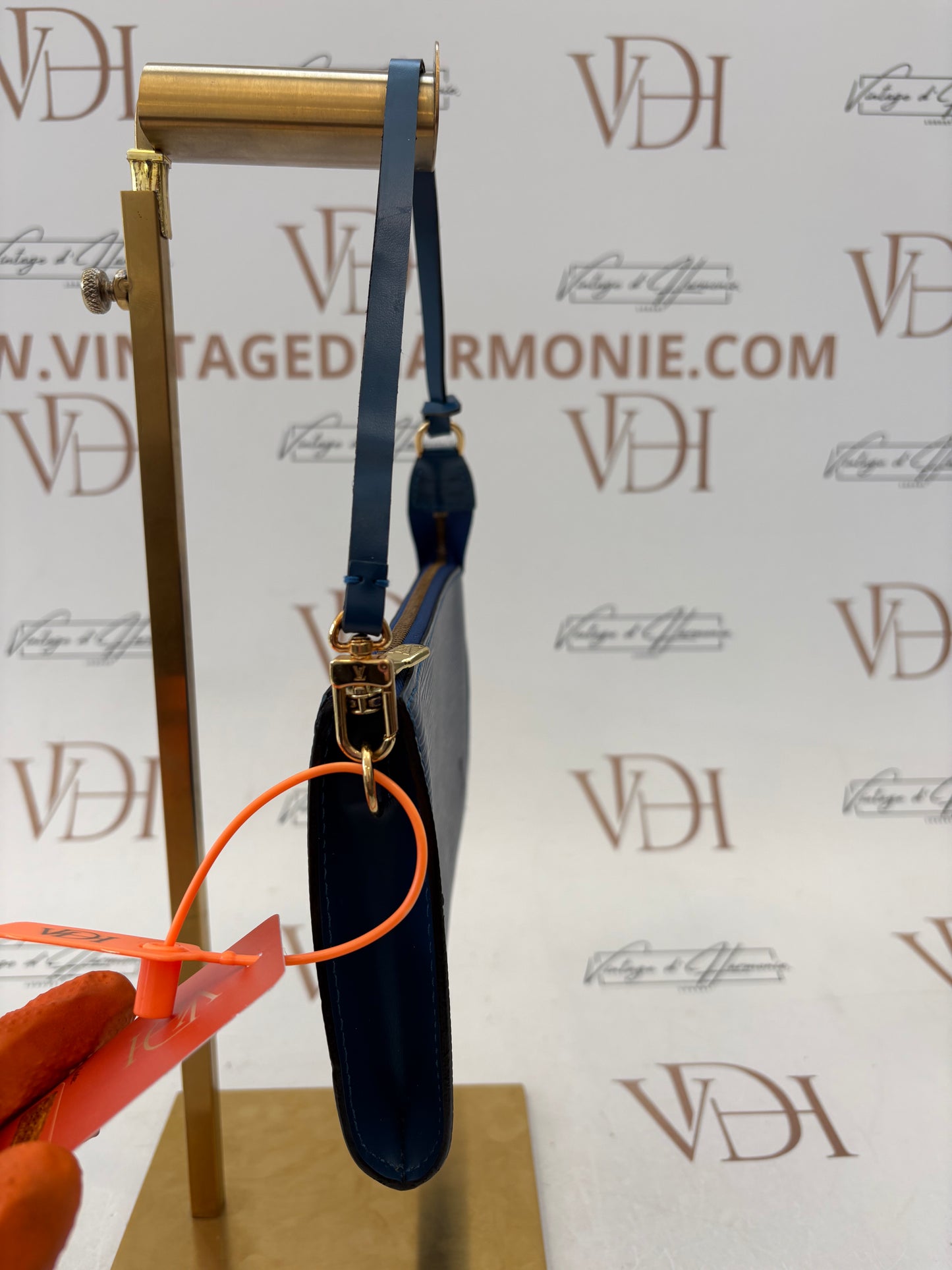 383382 - Louis Vuitton Accessoires