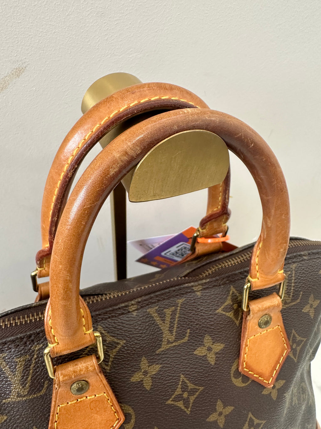 Louis Vuitton Alma