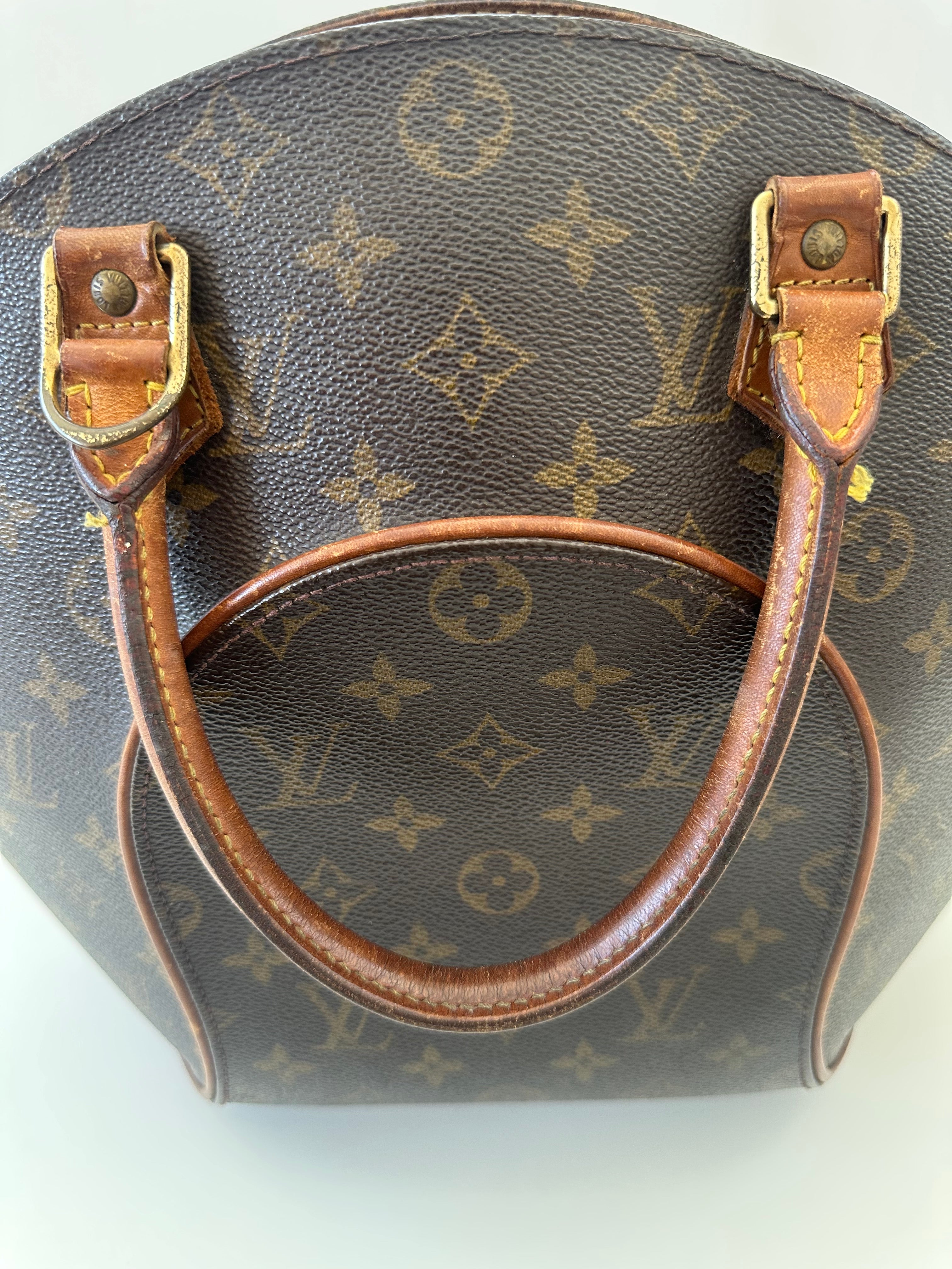 Louis Vuitton Ellipse MM