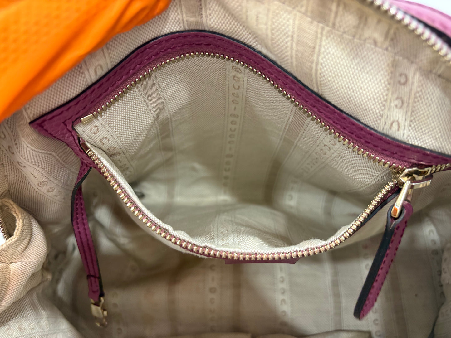 383940 - Gucci Purple