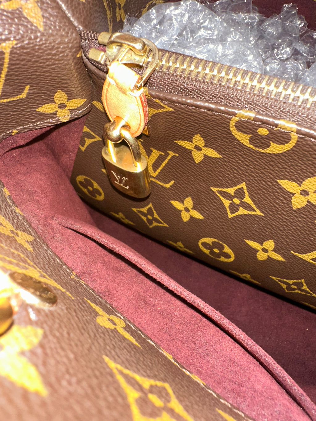 Louis Vuitton Montaigne MM